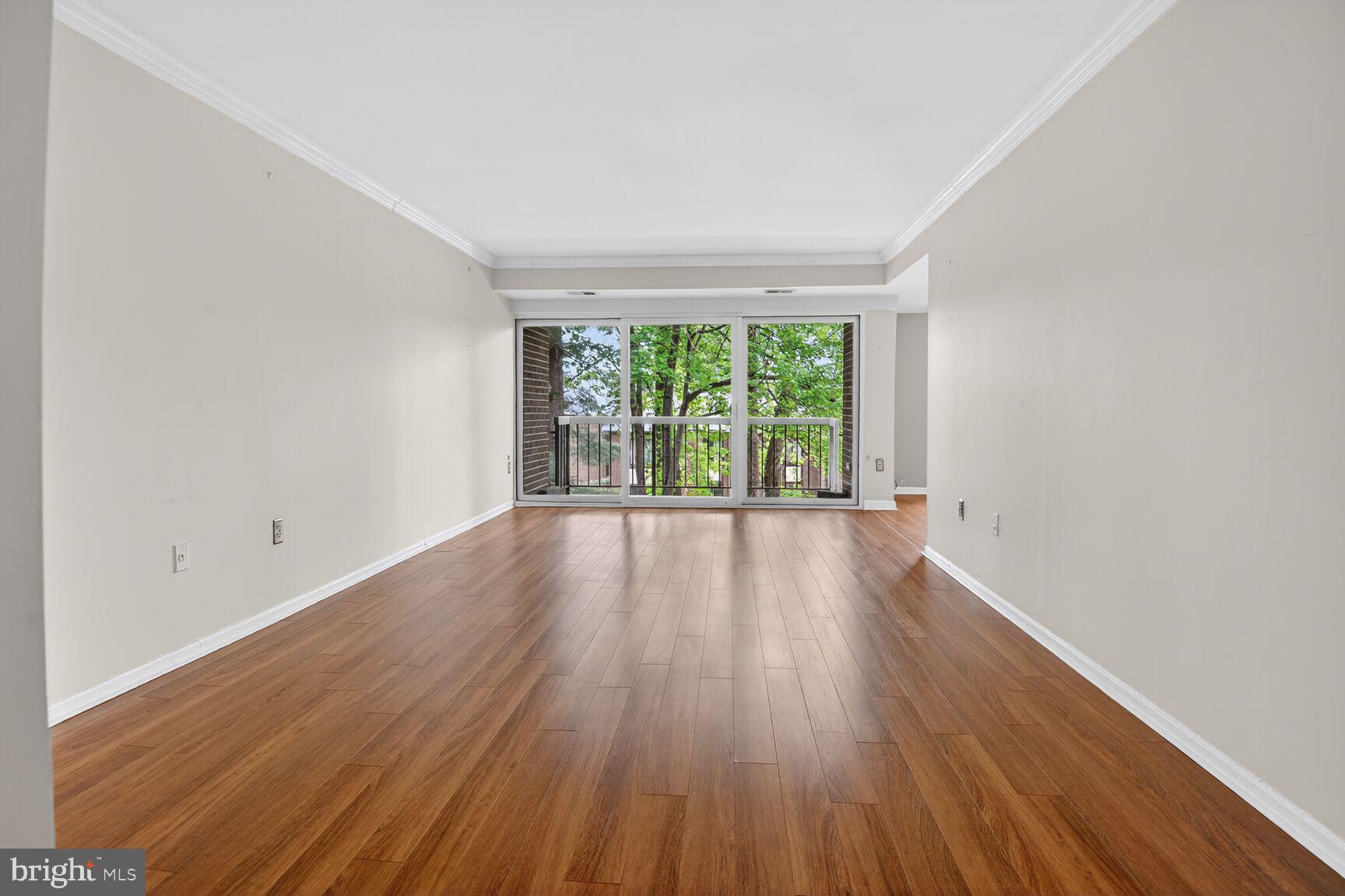 HAWTHORNE VILLAGE - Residential