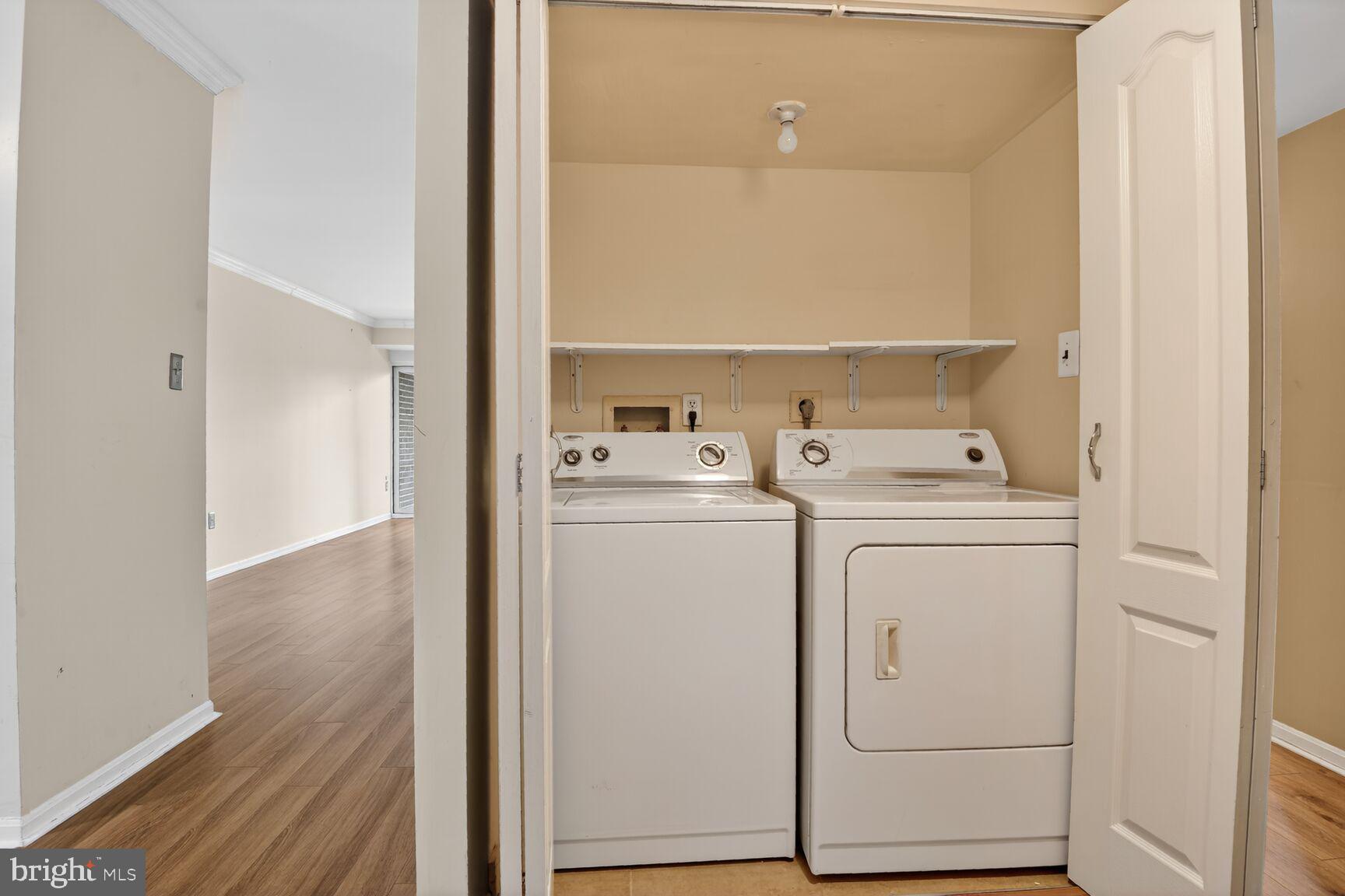 HAWTHORNE VILLAGE - Residential