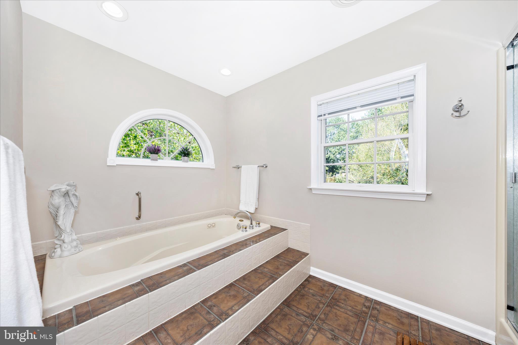 CLEARVIEW - Residential