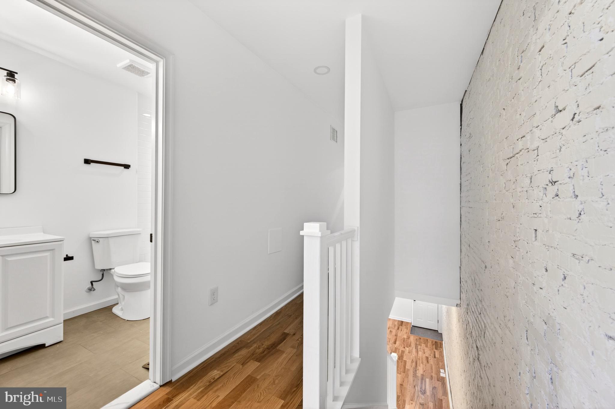 GREEKTOWN - Residential