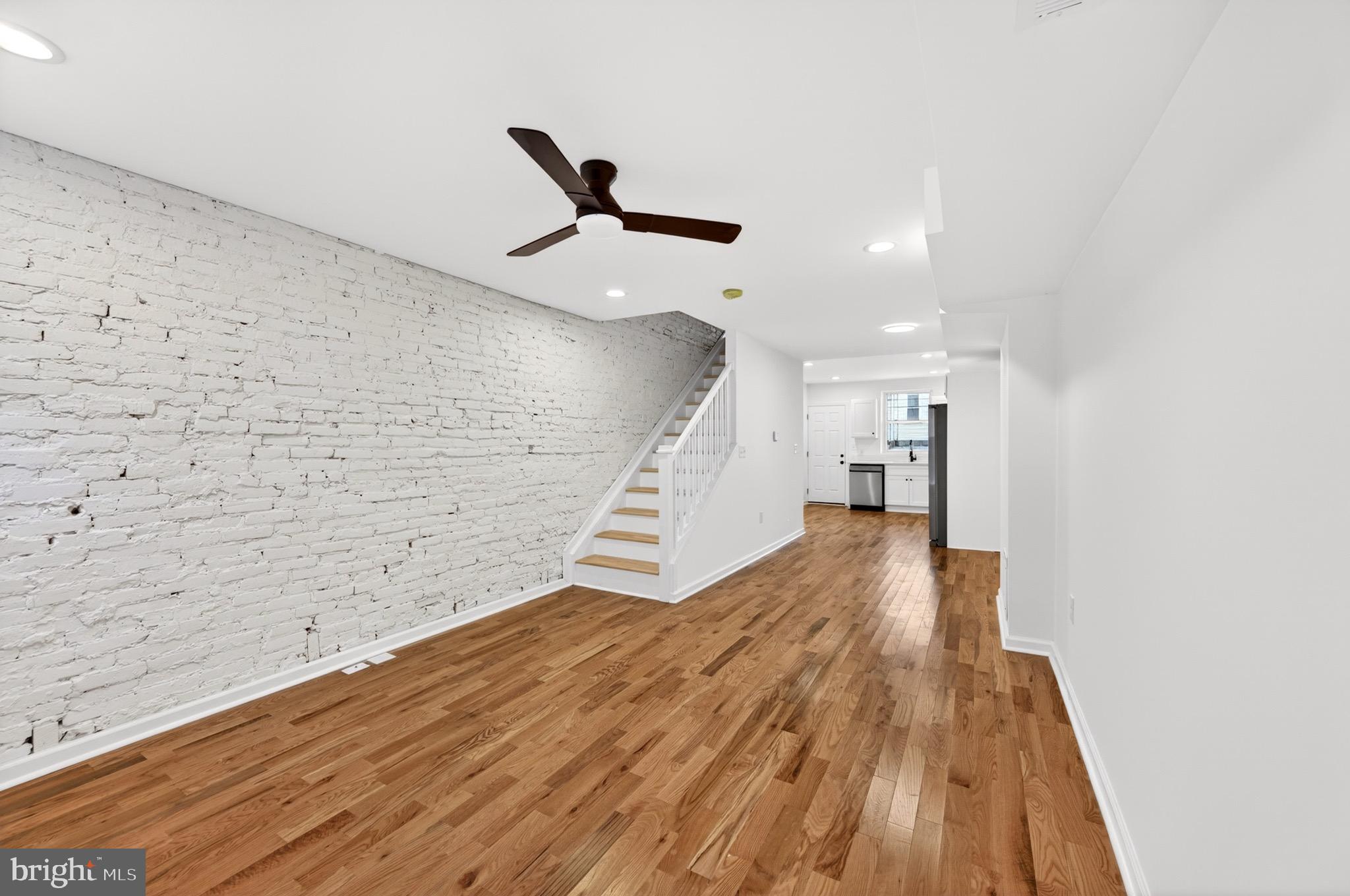 GREEKTOWN - Residential