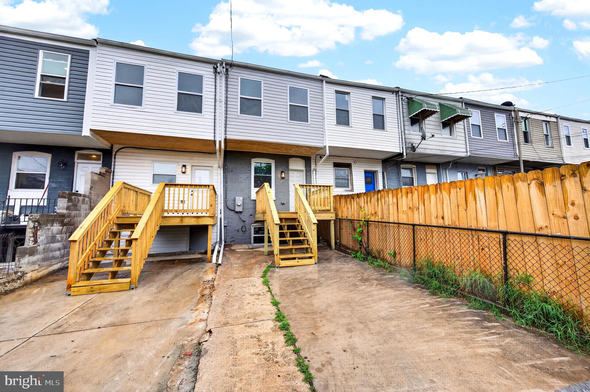 GREEKTOWN - Residential