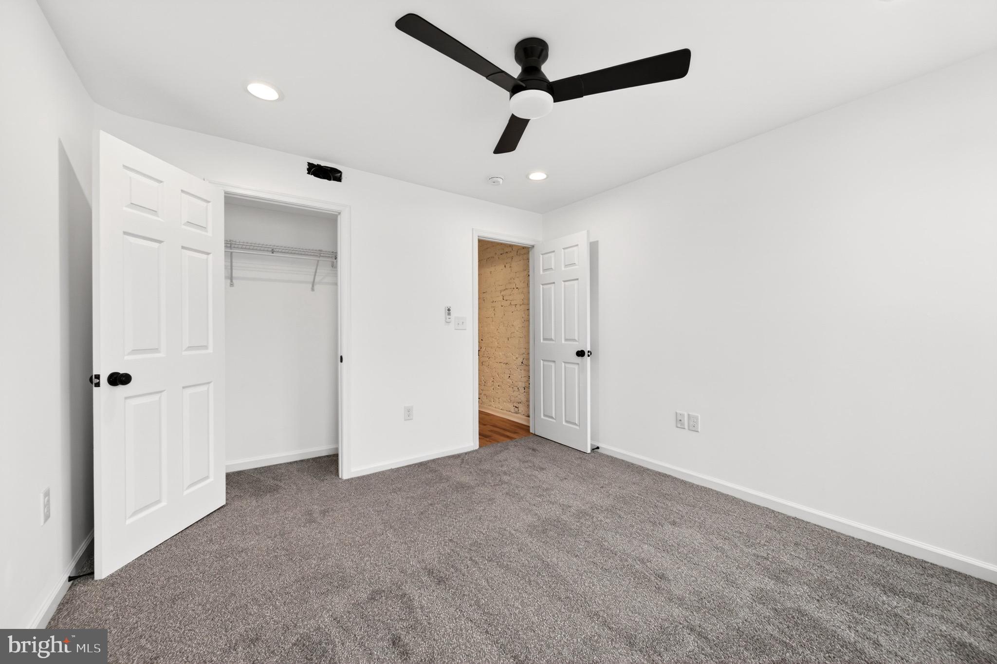 GREEKTOWN - Residential
