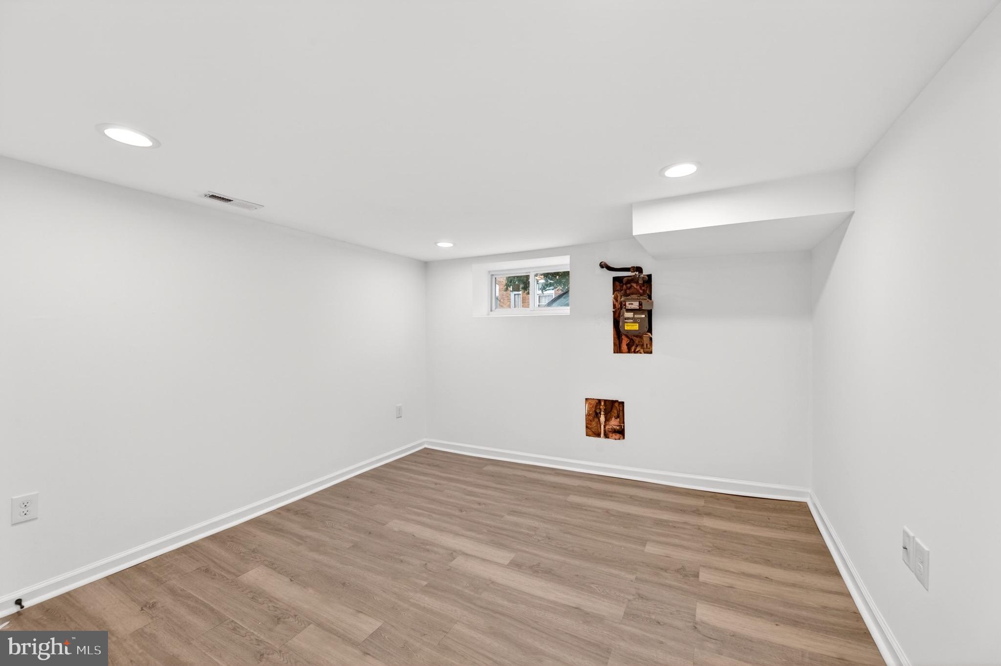 GREEKTOWN - Residential