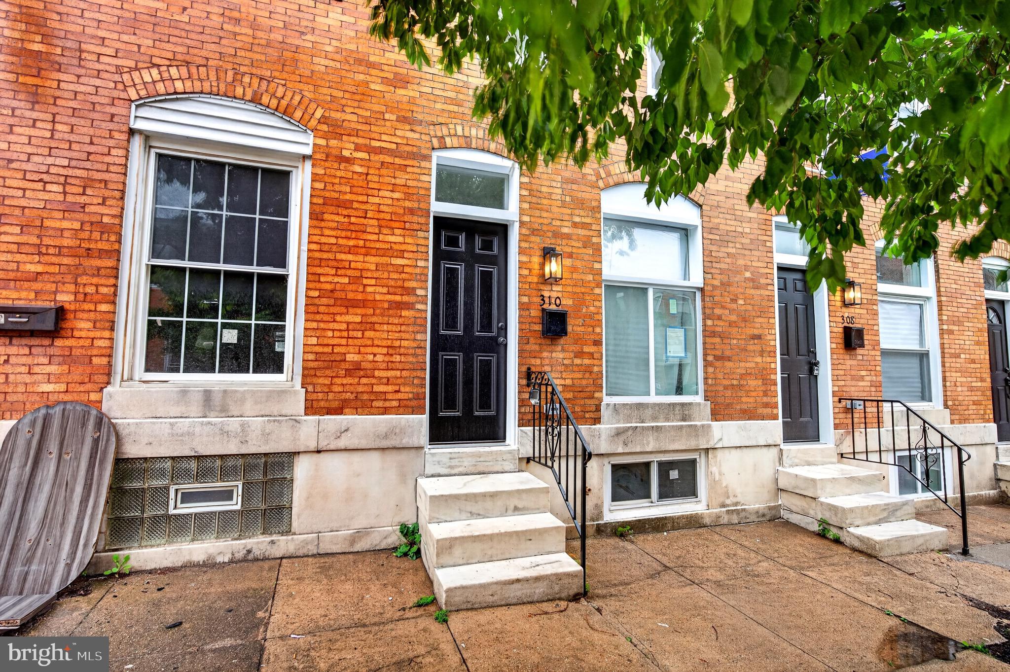 GREEKTOWN - Residential