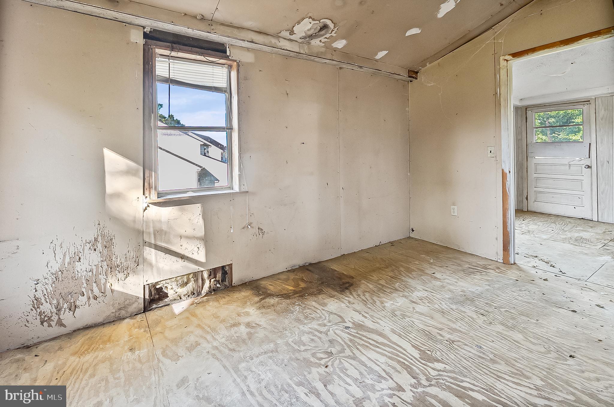 EDGEWOOD MEADOWS - Residential