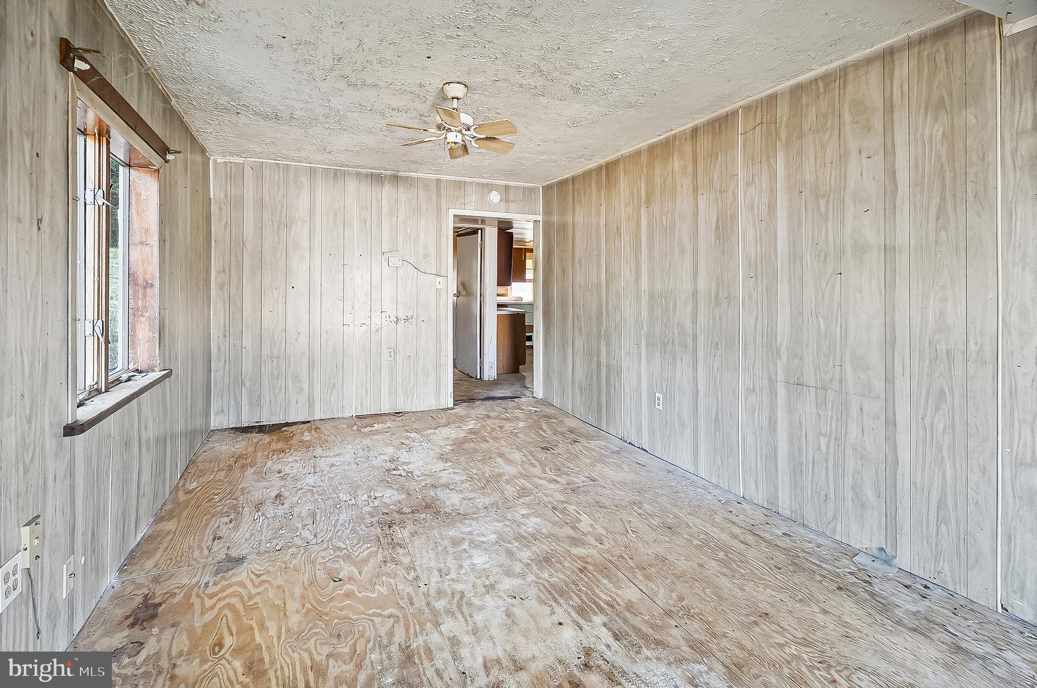 EDGEWOOD MEADOWS - Residential