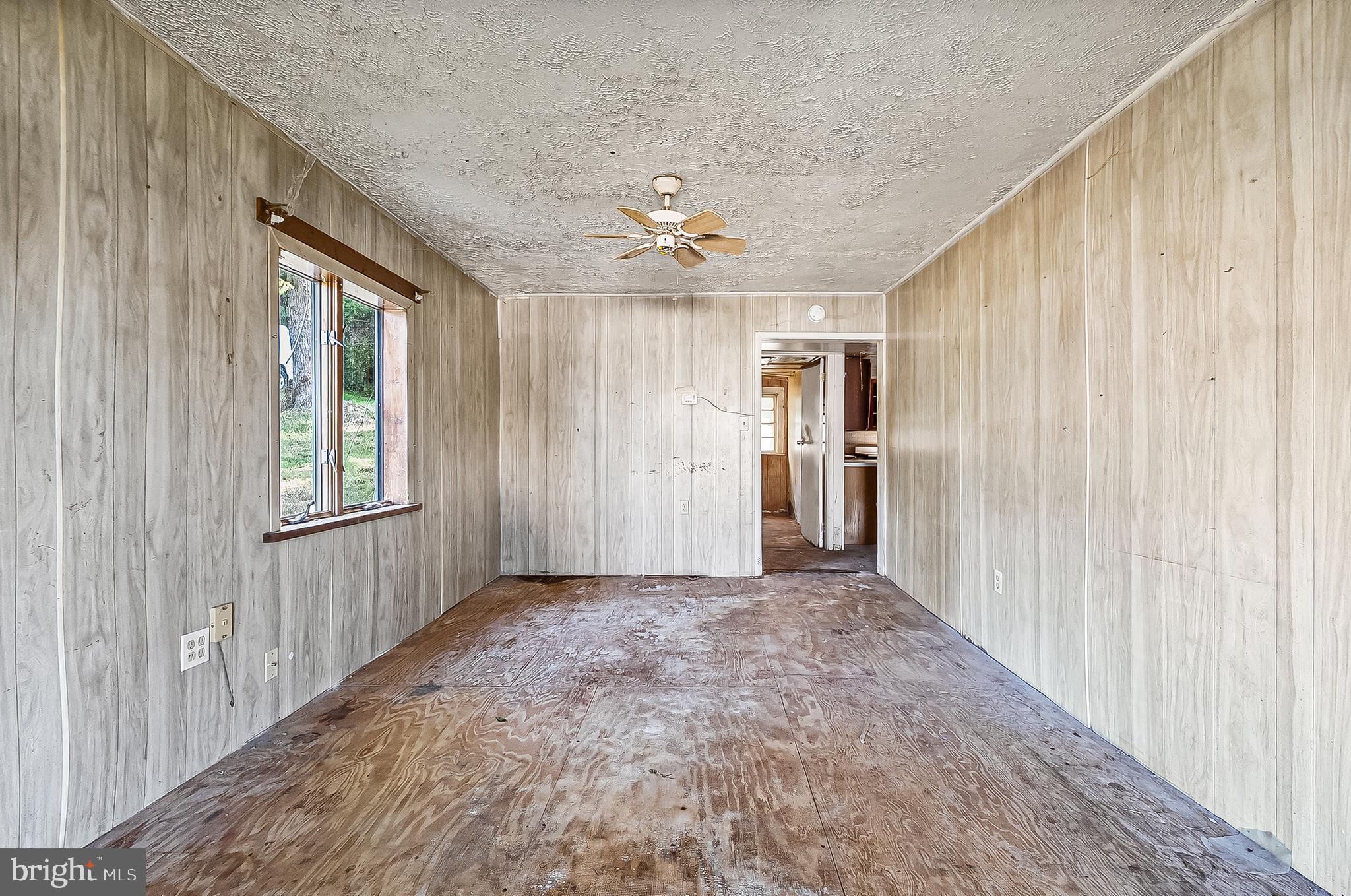 EDGEWOOD MEADOWS - Residential