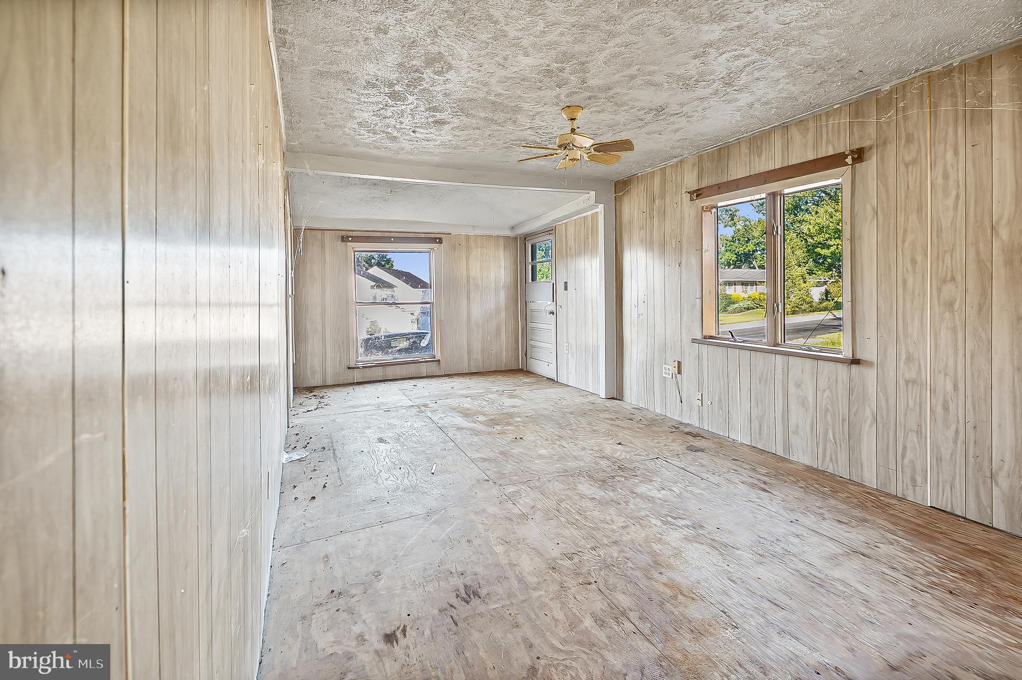 1211 VAN BIBBER ROAD