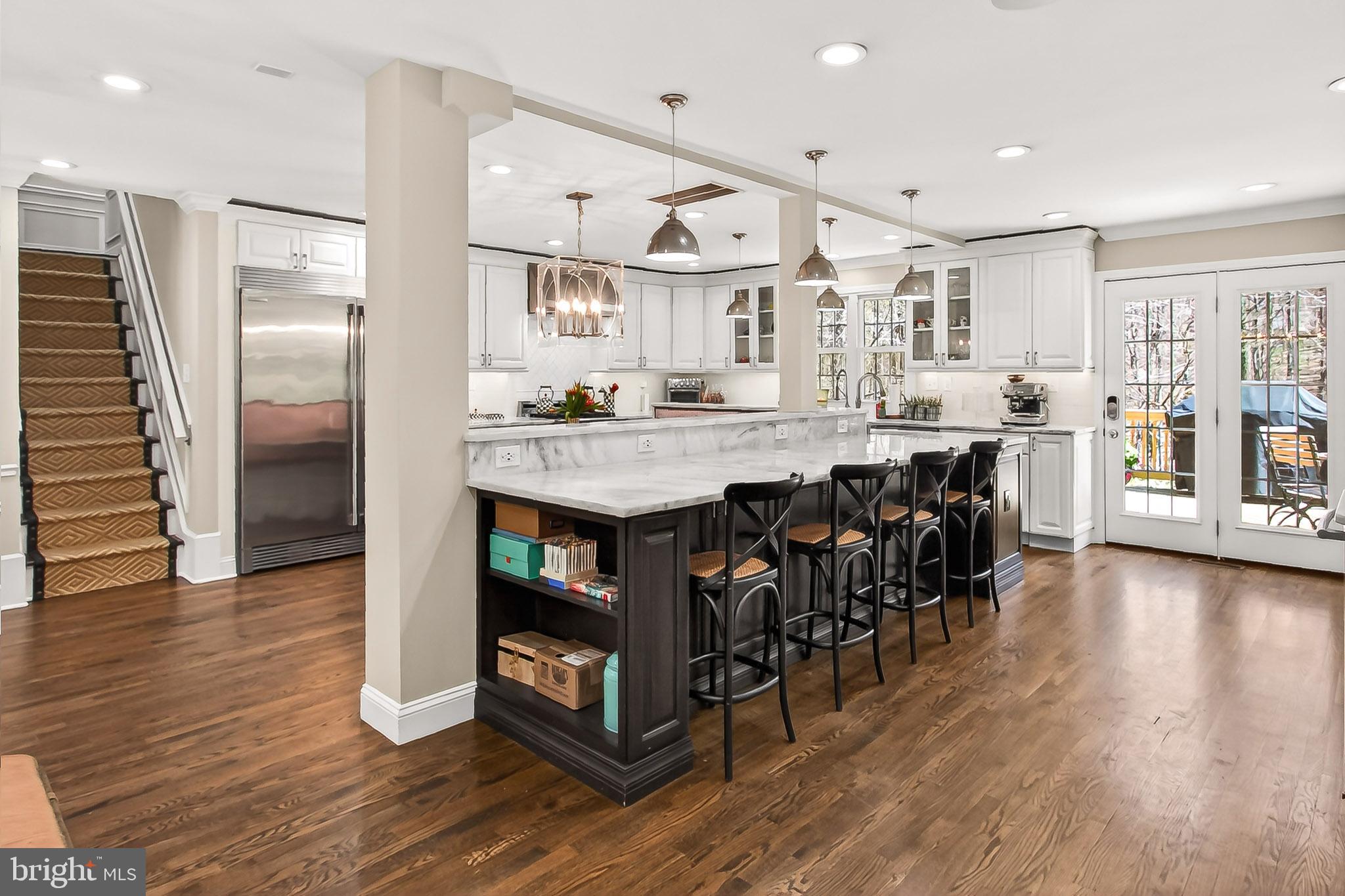 FAIRFAX STATION - Residential