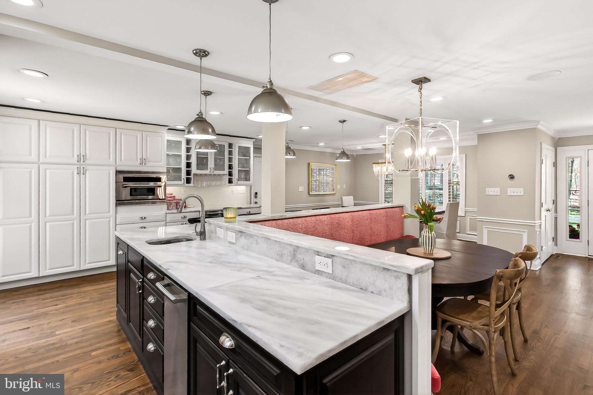 FAIRFAX STATION - Residential