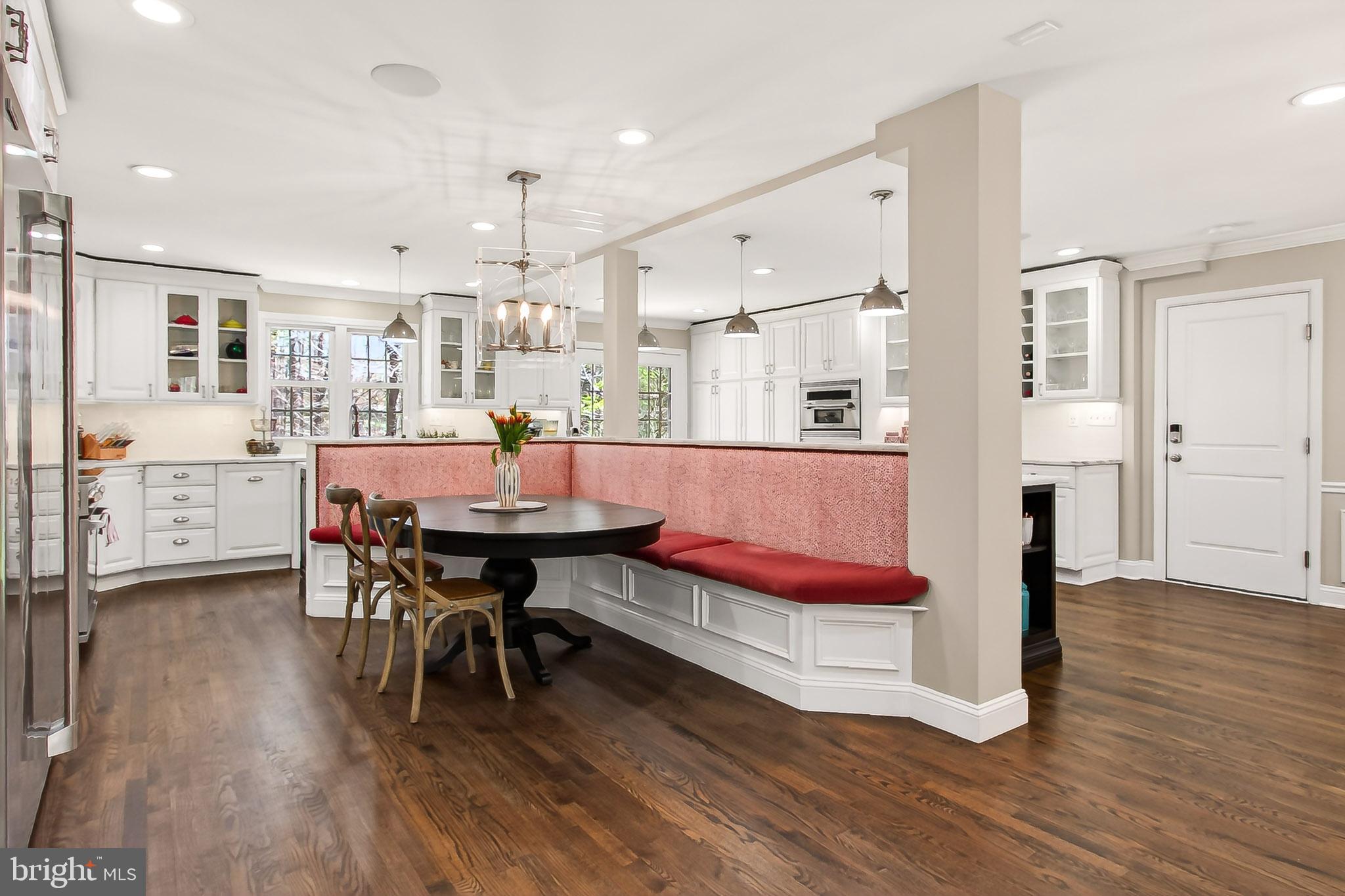 FAIRFAX STATION - Residential