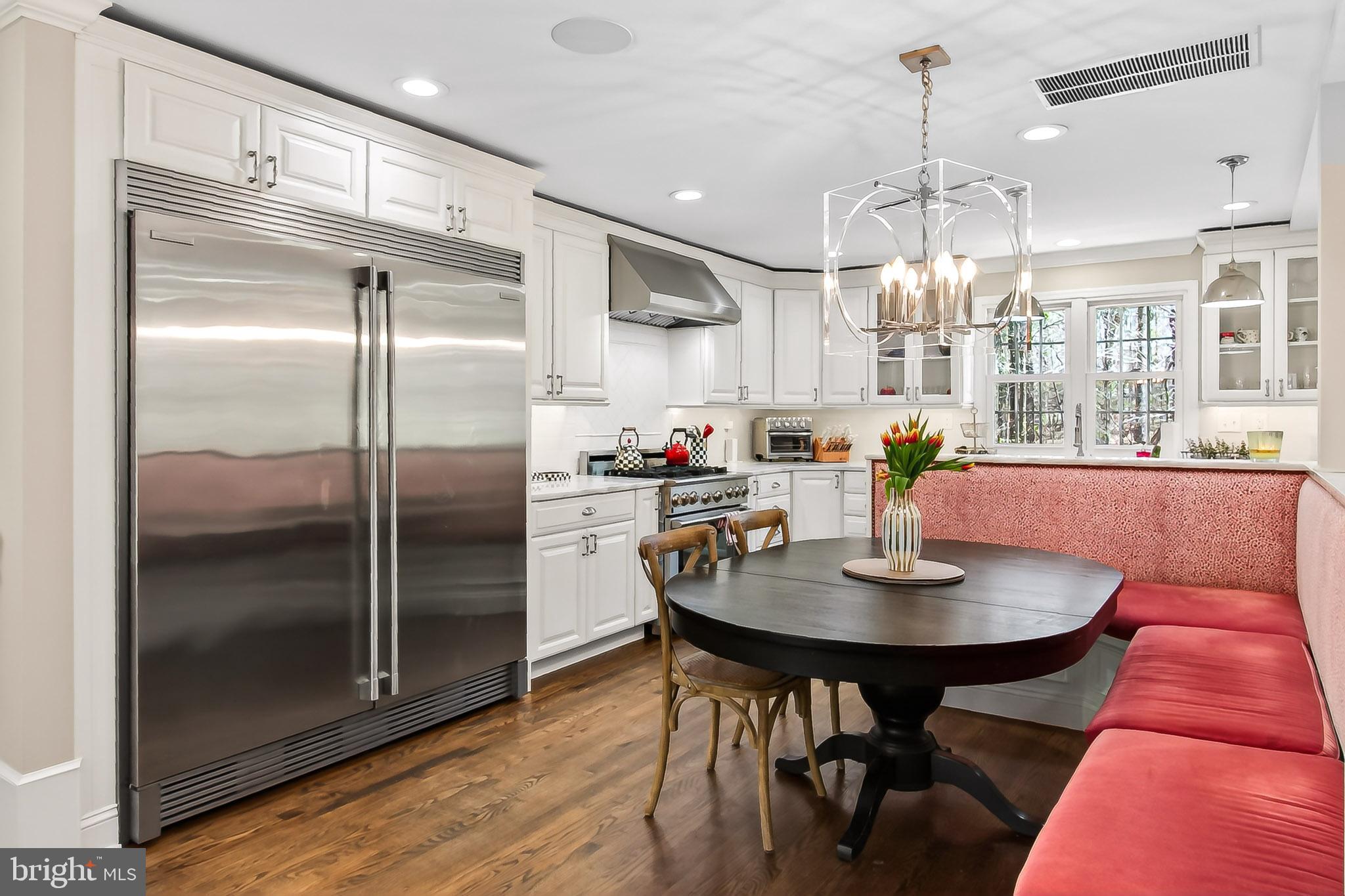 FAIRFAX STATION - Residential