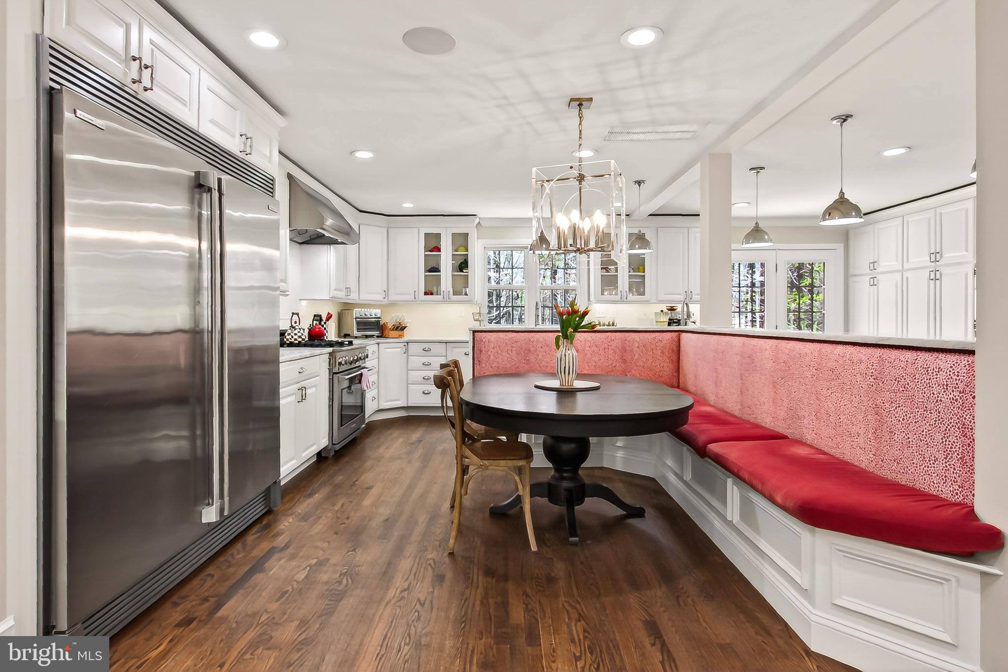 FAIRFAX STATION - Residential