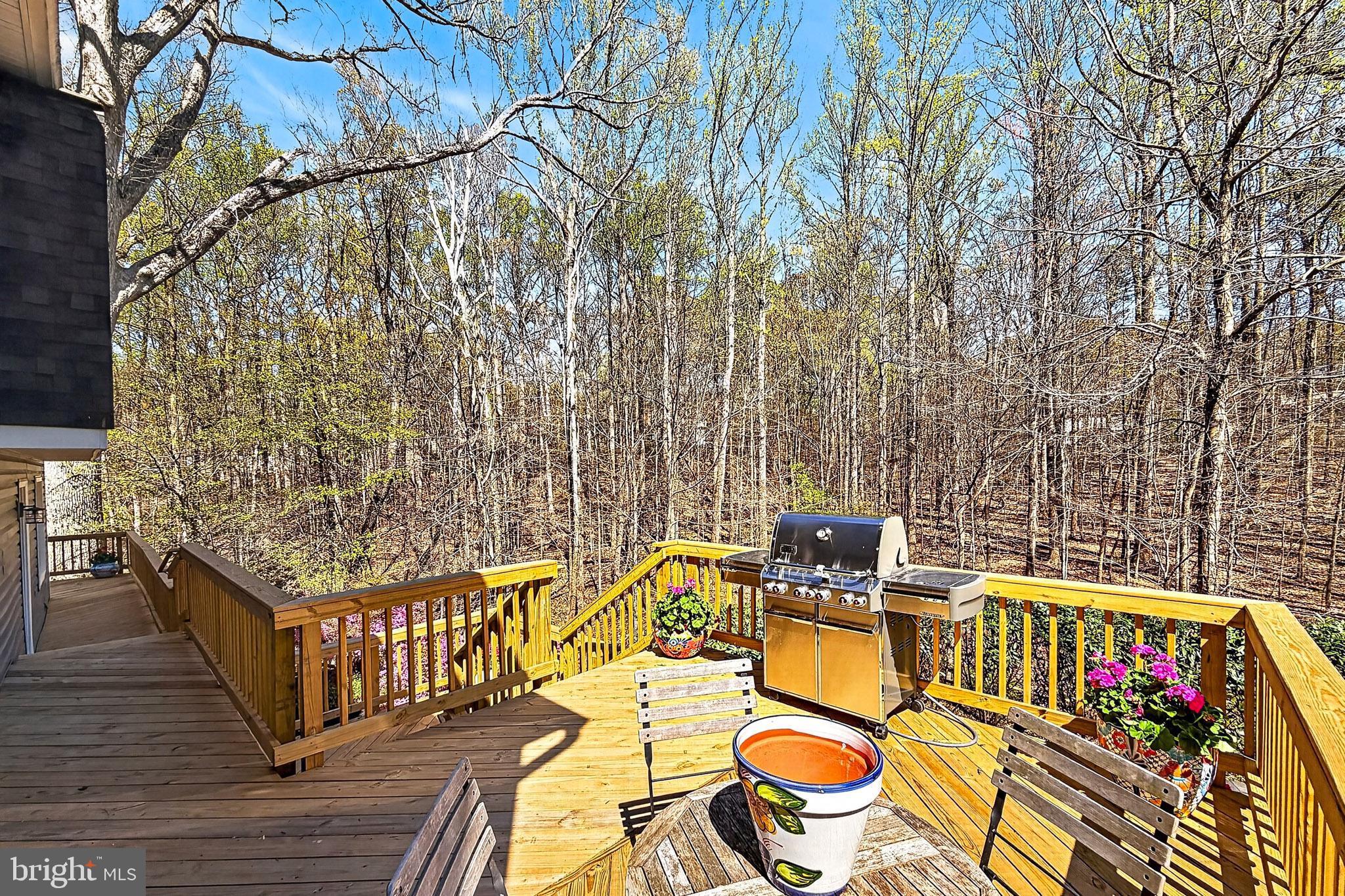 FAIRFAX STATION - Residential