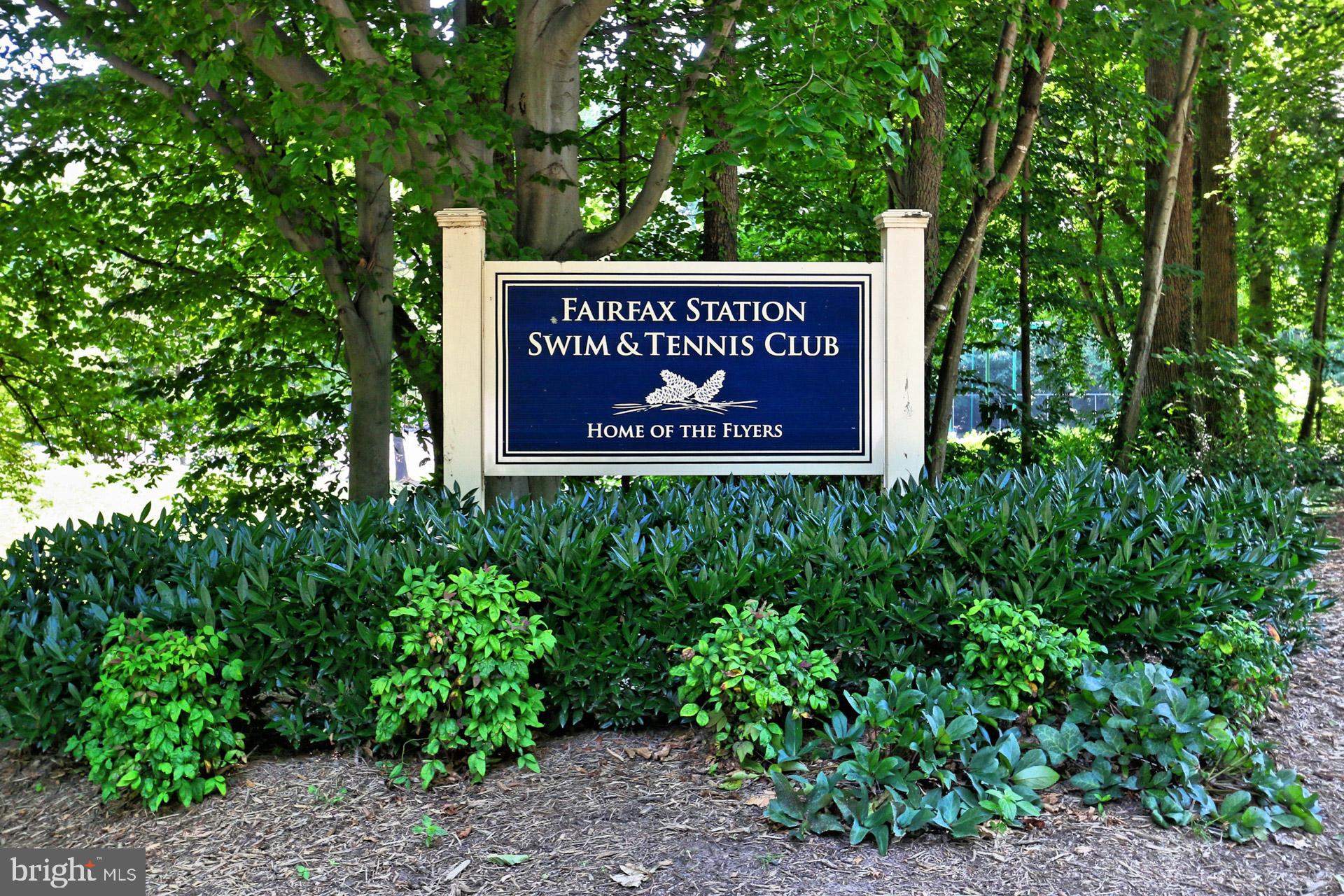 FAIRFAX STATION - Residential