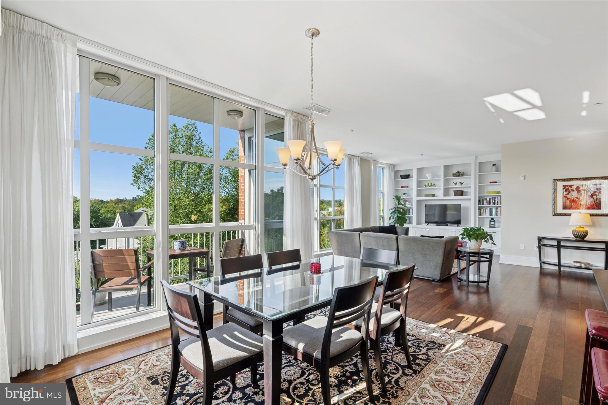 PEMBROKE NORTH - Residential