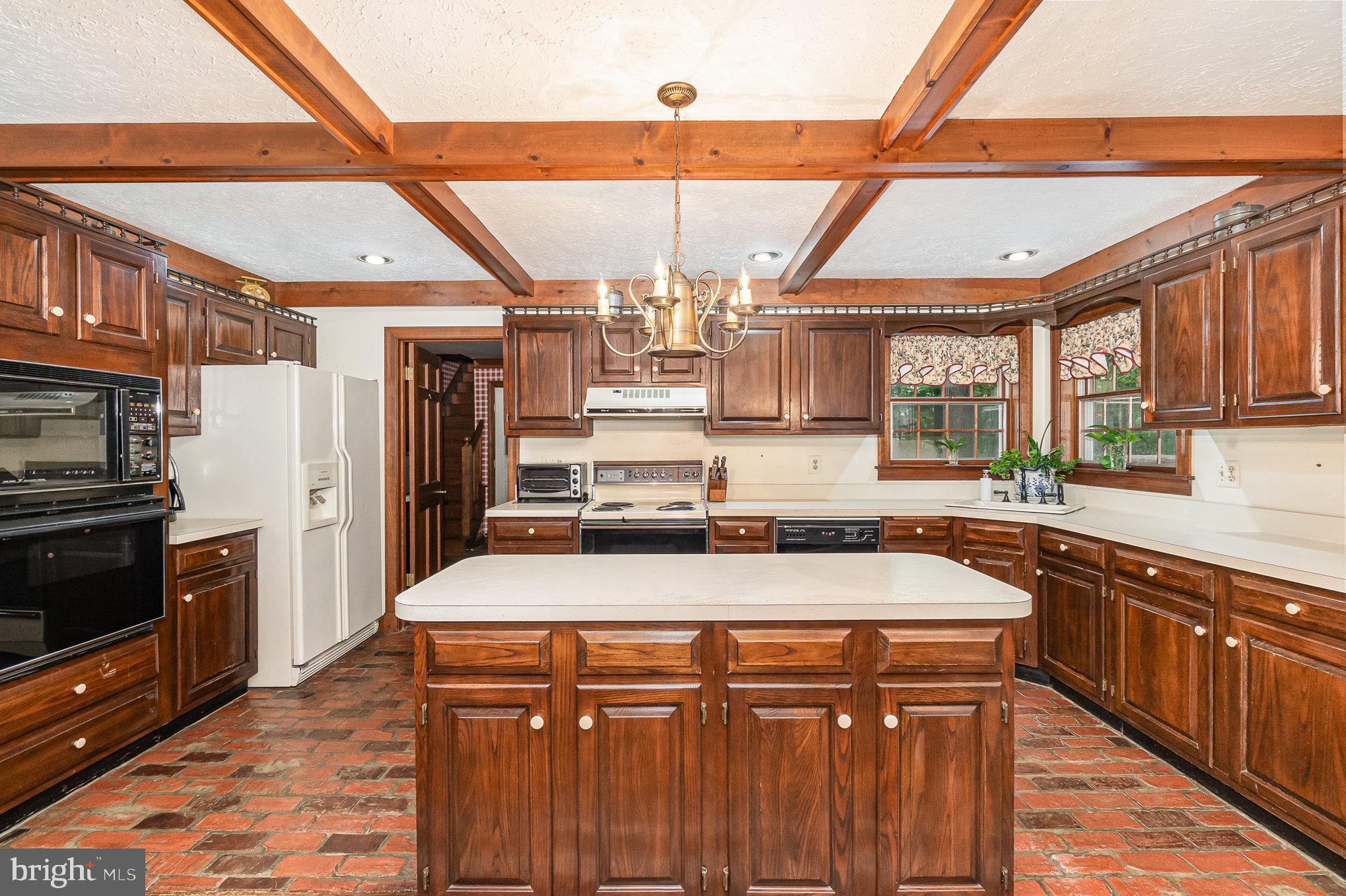 FRANKLINS CHANCE - Residential