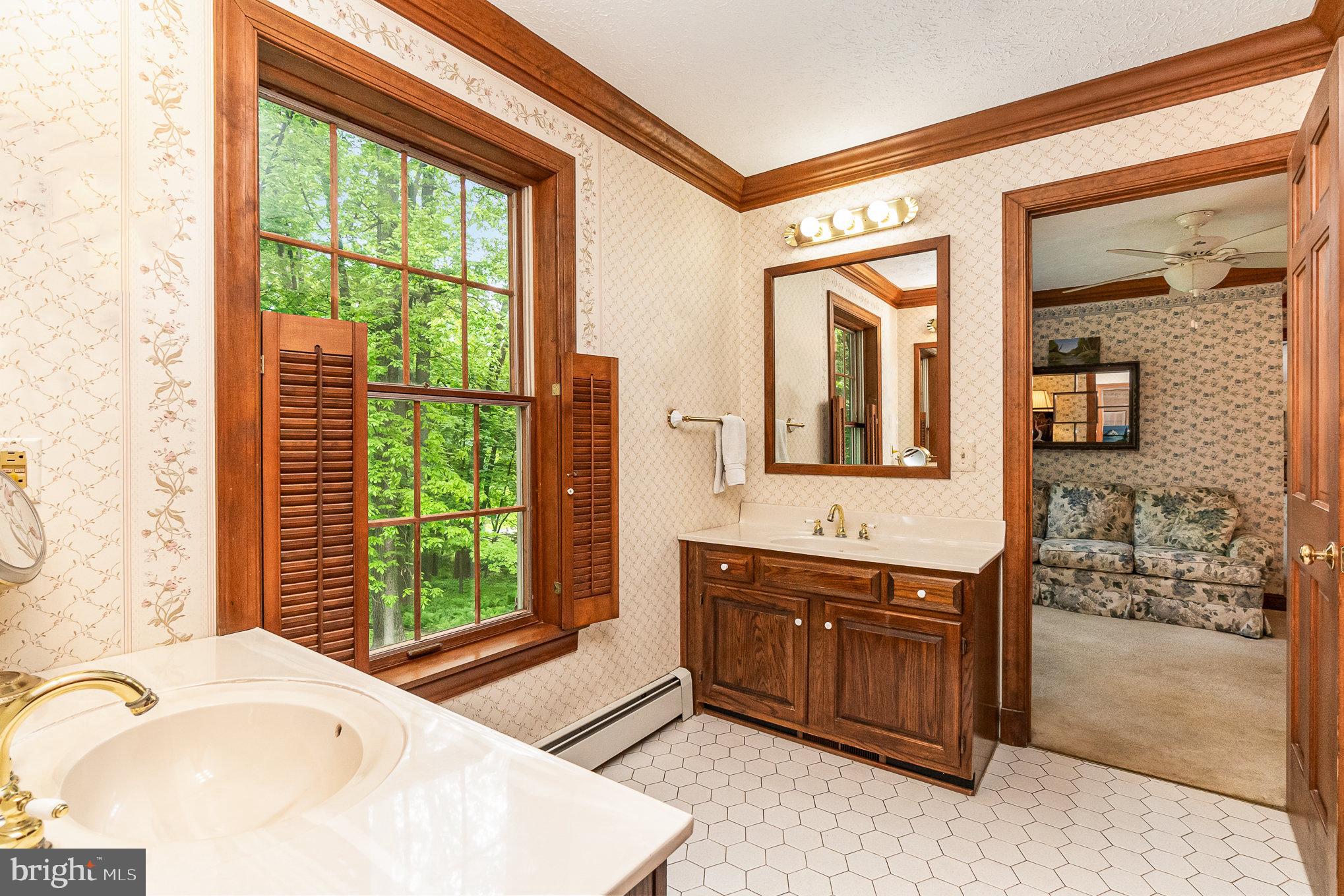 FRANKLINS CHANCE - Residential