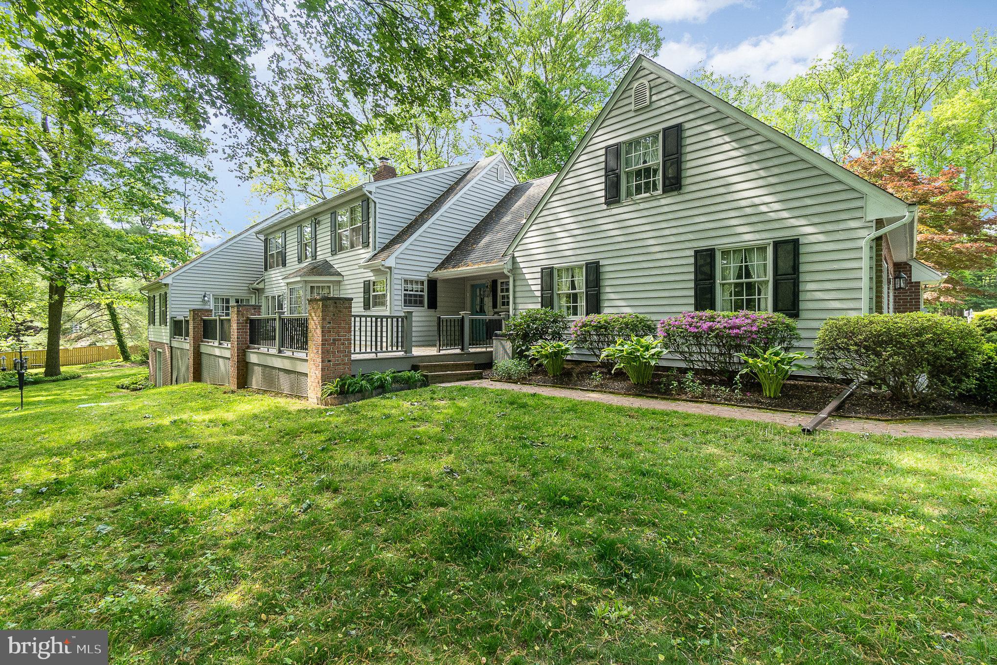 FRANKLINS CHANCE - Residential