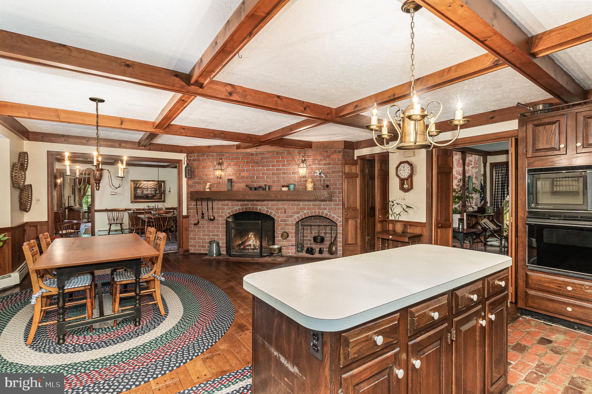 FRANKLINS CHANCE - Residential