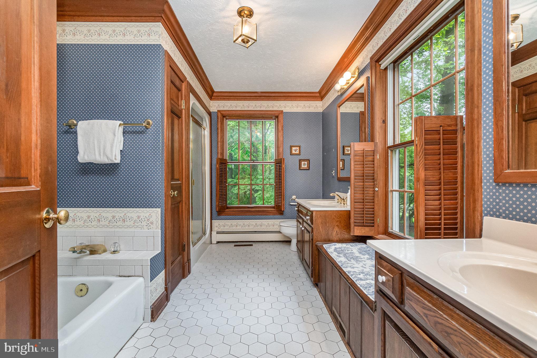 FRANKLINS CHANCE - Residential