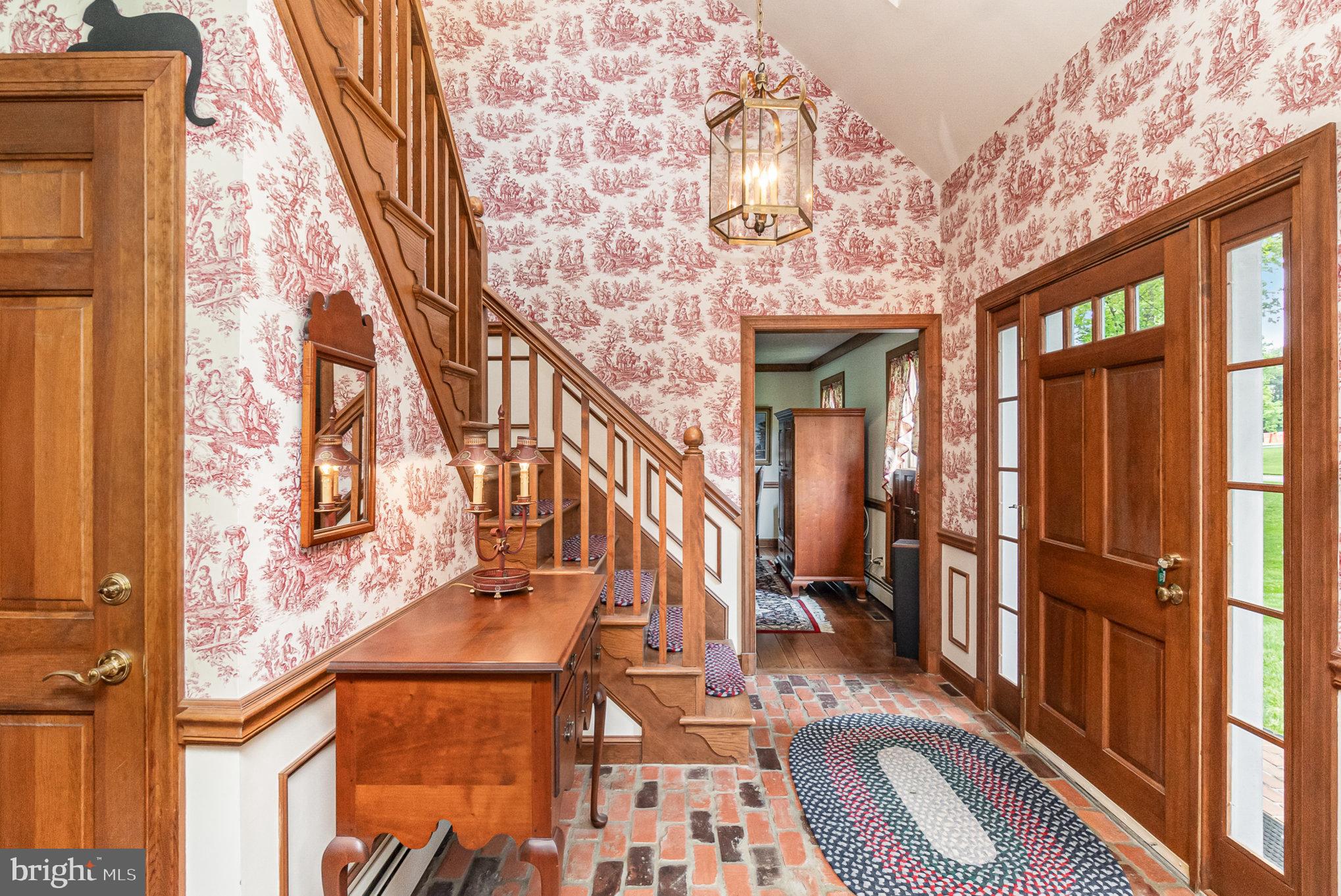 FRANKLINS CHANCE - Residential