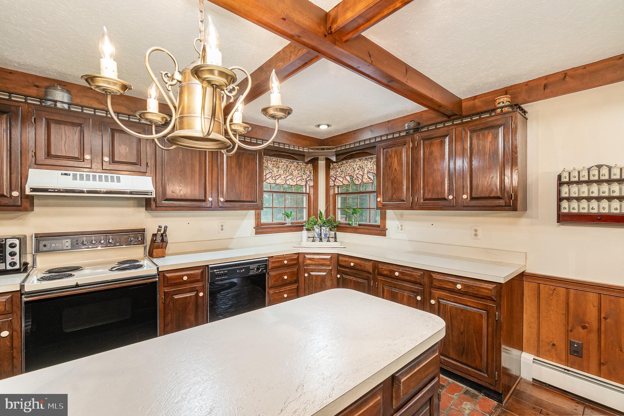 FRANKLINS CHANCE - Residential