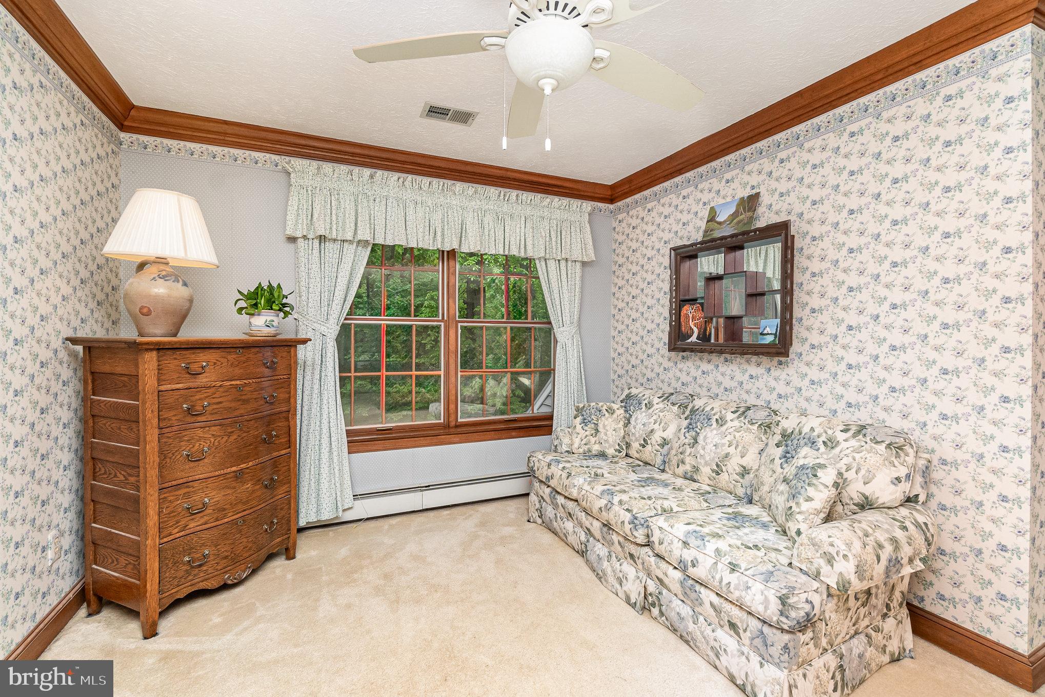 FRANKLINS CHANCE - Residential