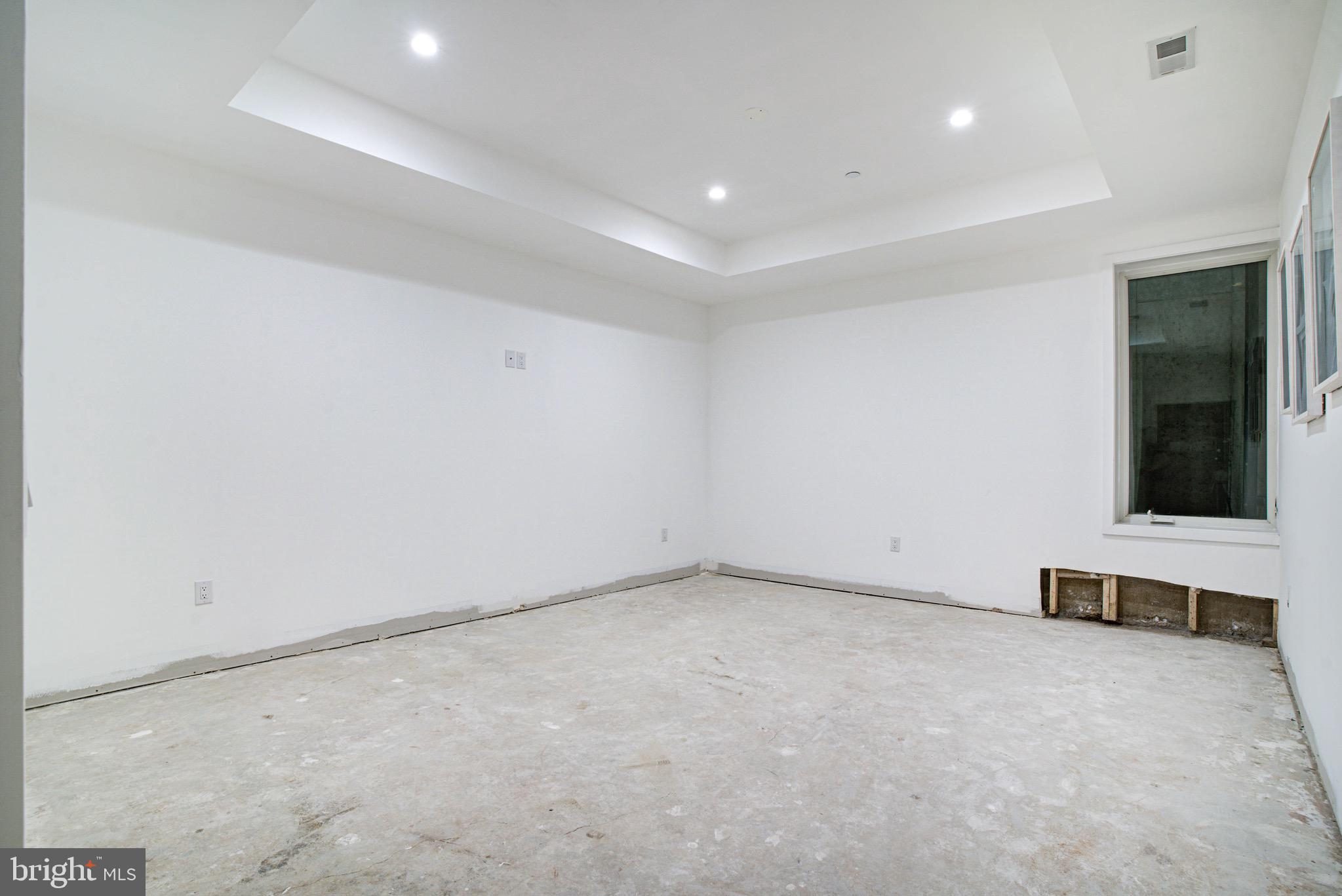 SOUTH KENSINGTON - Residential