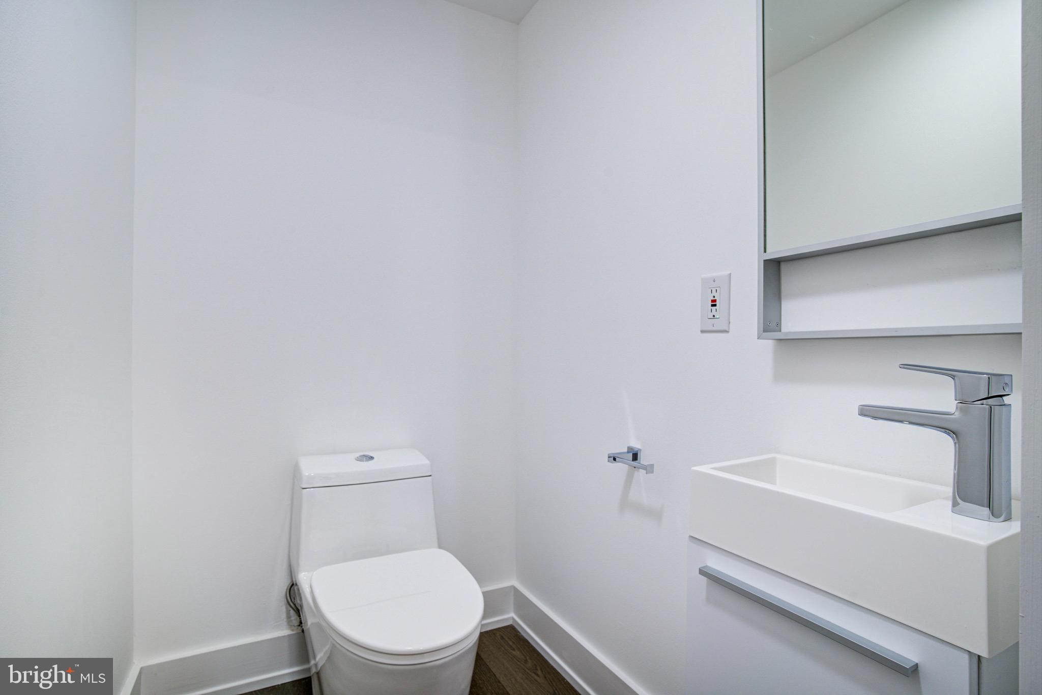 SOUTH KENSINGTON - Residential