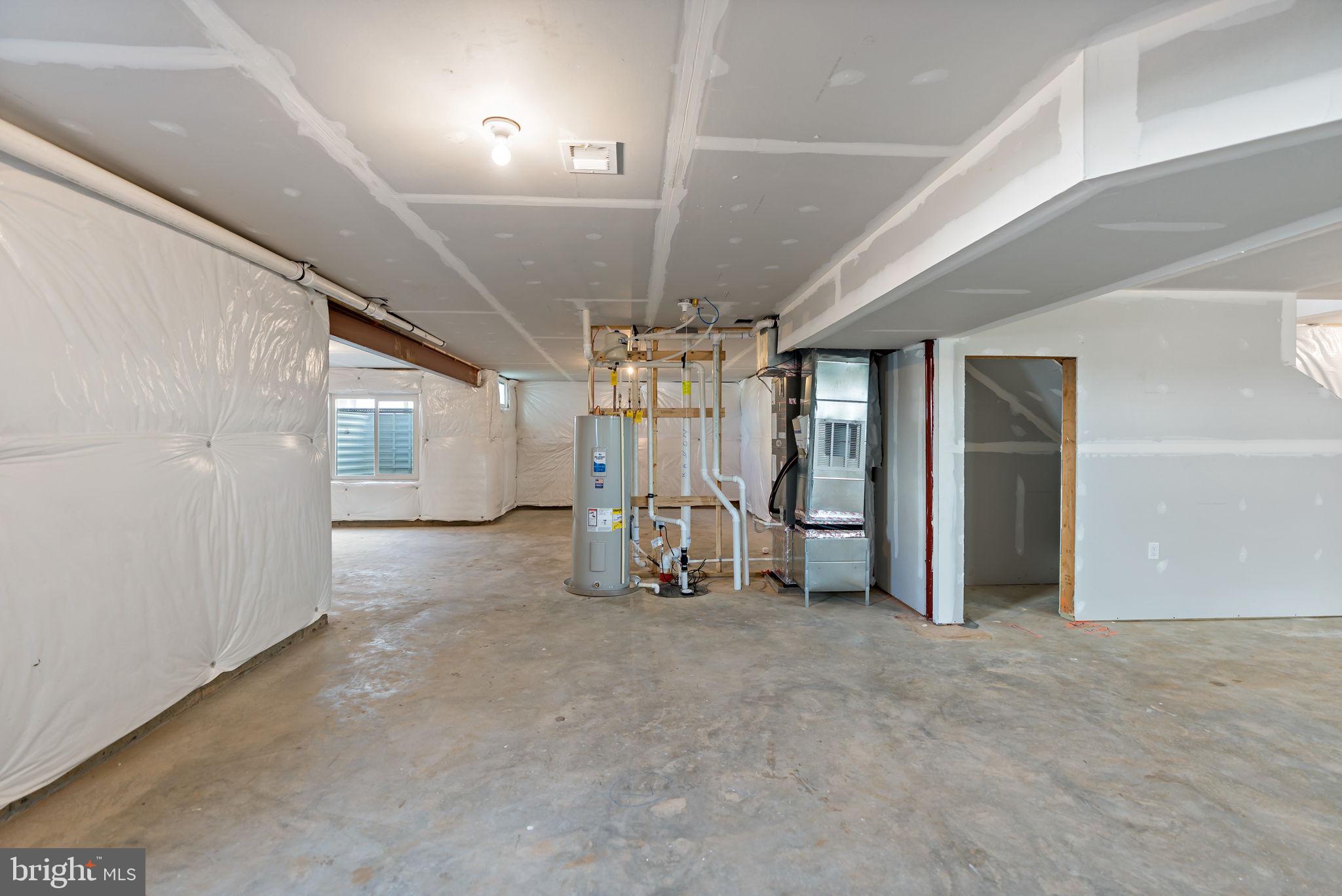 MARTINSBURG STATION - Residential