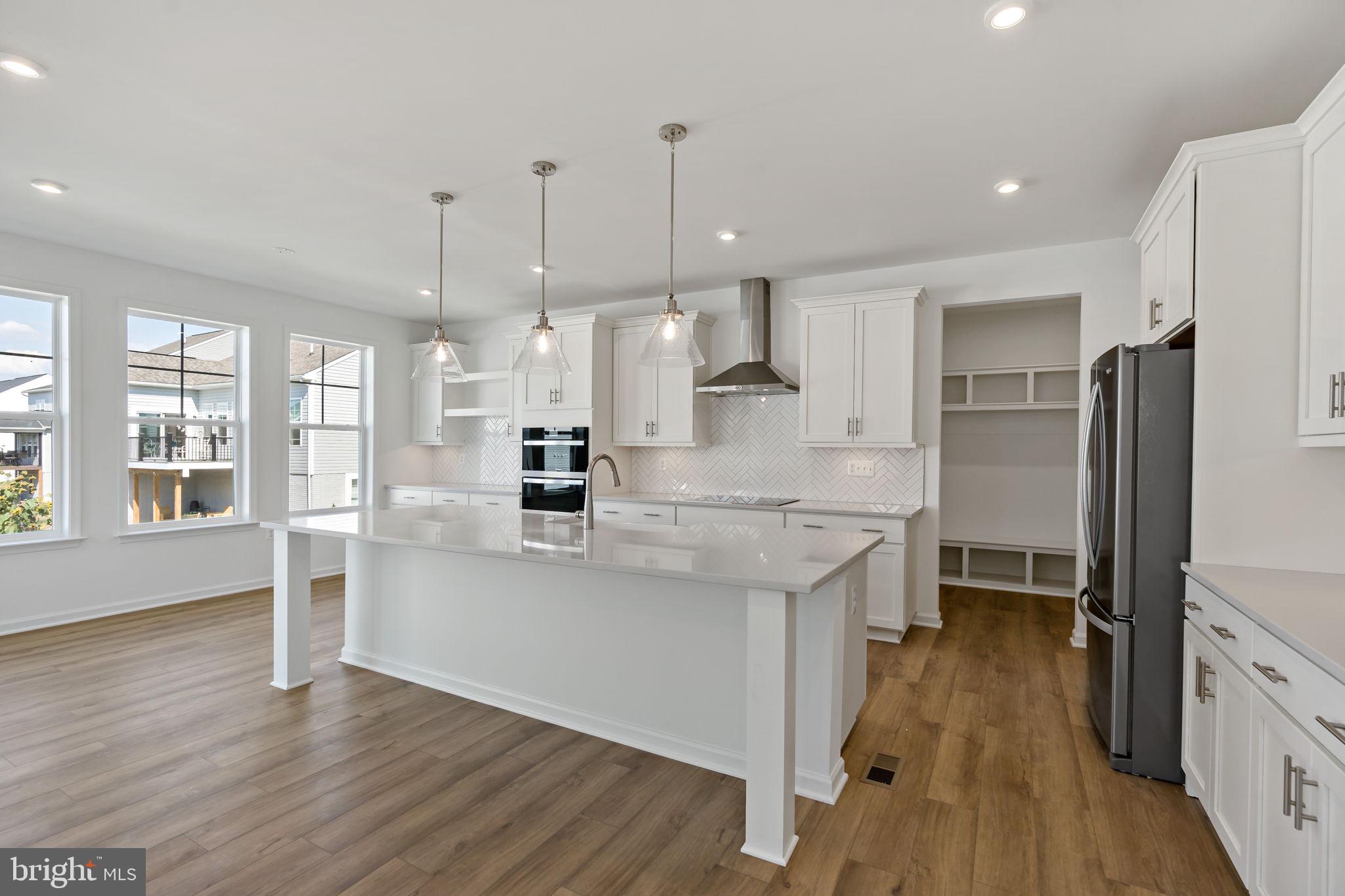 MARTINSBURG STATION - Residential