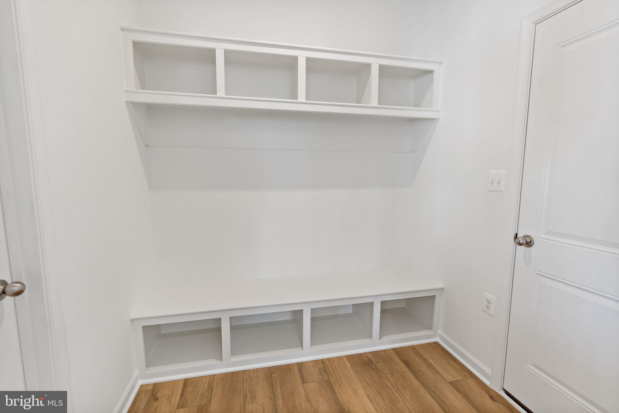 MARTINSBURG STATION - Residential