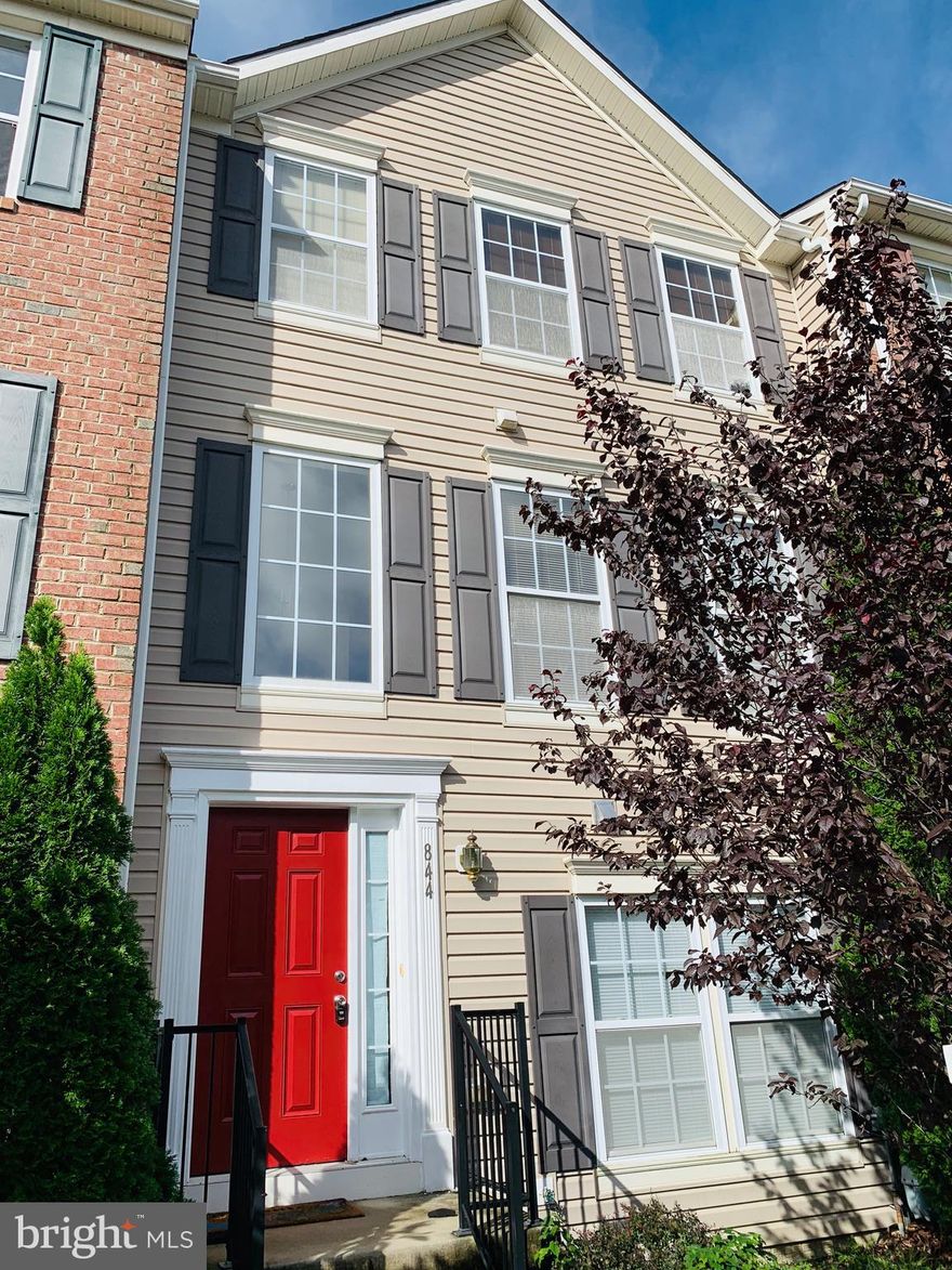 3 bed, 2.5 bath, 2 car garage/driveway, 3 levels above ground, wood floor on main level, master bed with en suite full bath & walk in closet, rear deck off kitchen, Glenmar Elementary School in the community, and steps away from Middle River Middle School. New Carpets