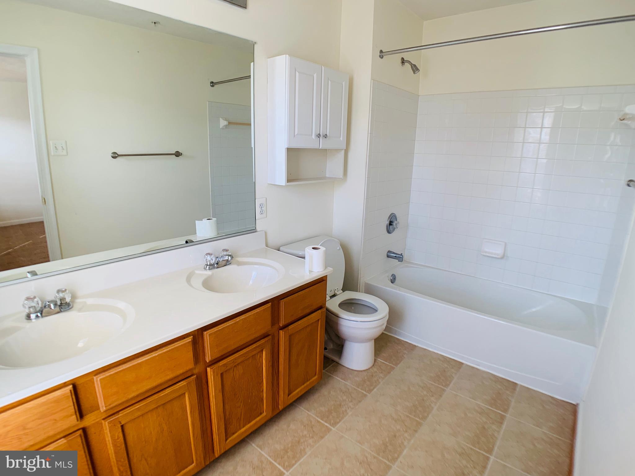 MIRAMAR LANDING - Residential Lease