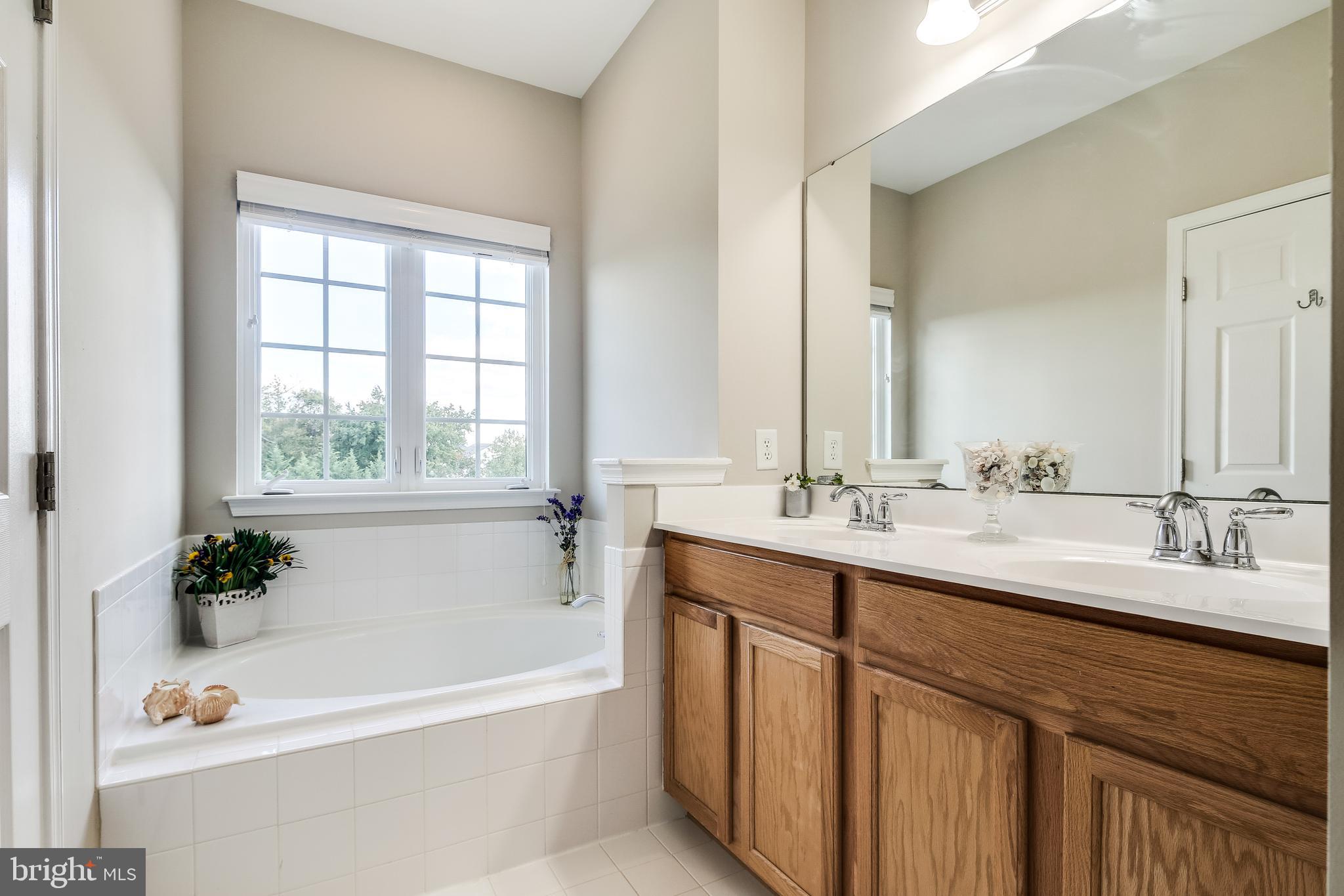 VILLAGES OF DORCHESTER - Residential