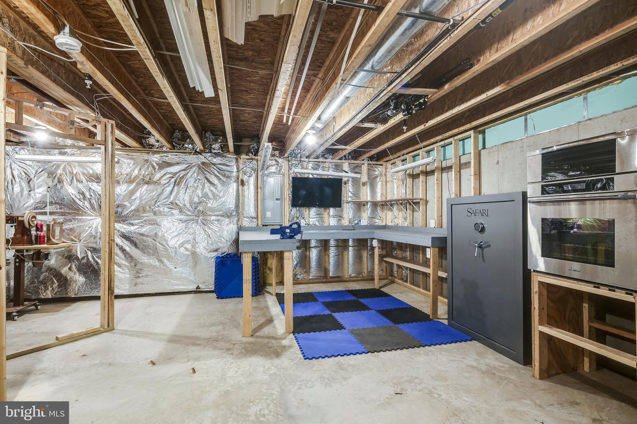 VILLAGES OF DORCHESTER - Residential