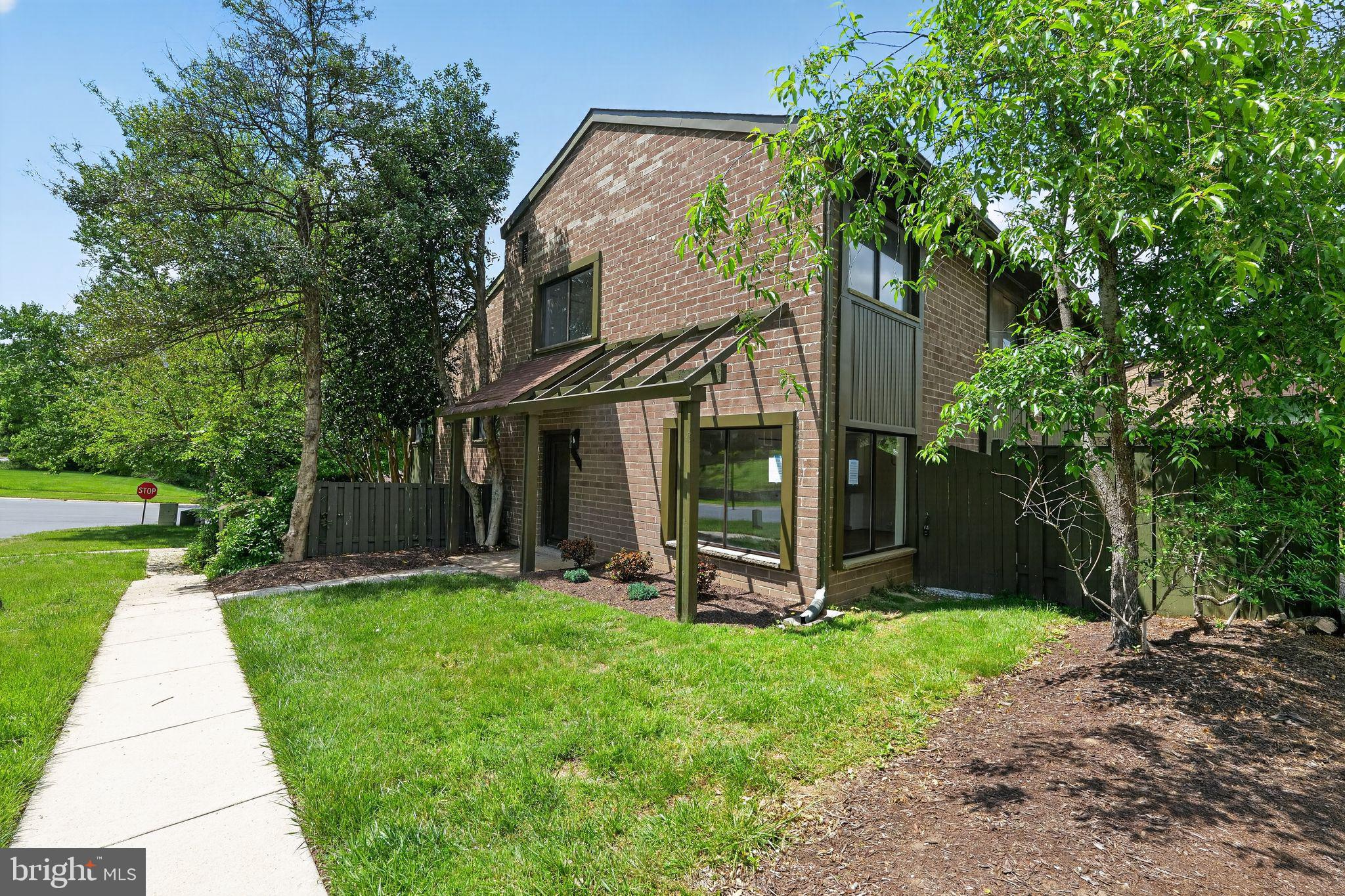 VILLAGE OF OAKLAND MILLS - Residential