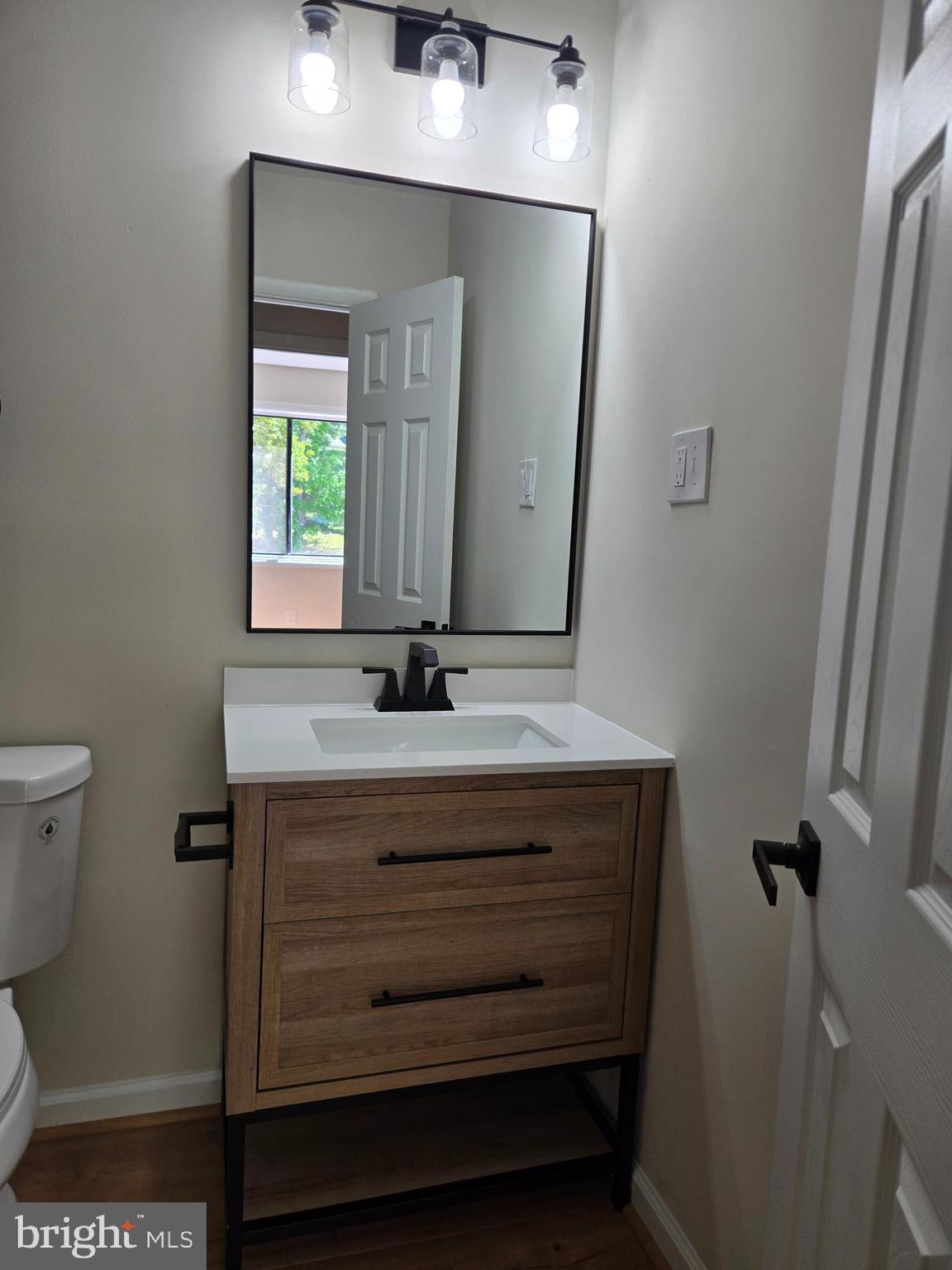 VILLAGE OF OAKLAND MILLS - Residential
