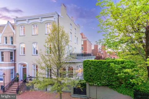 811 Prince Street, Alexandria, VA 22314 - MLS#: VAAX2028270