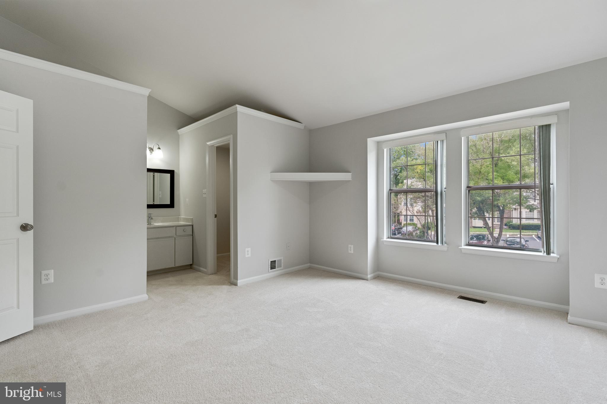 MONTCLAIR - Residential