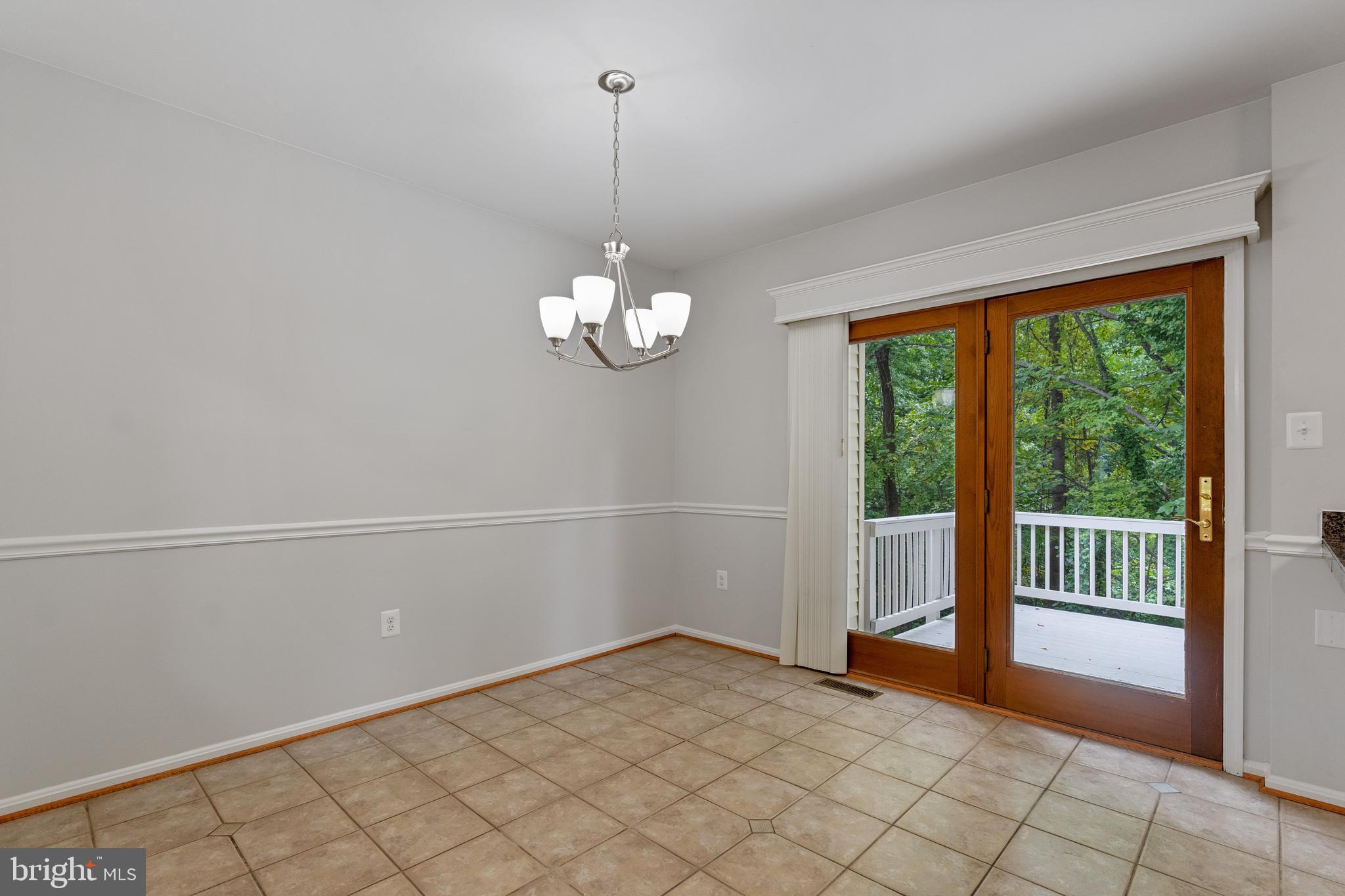 MONTCLAIR - Residential