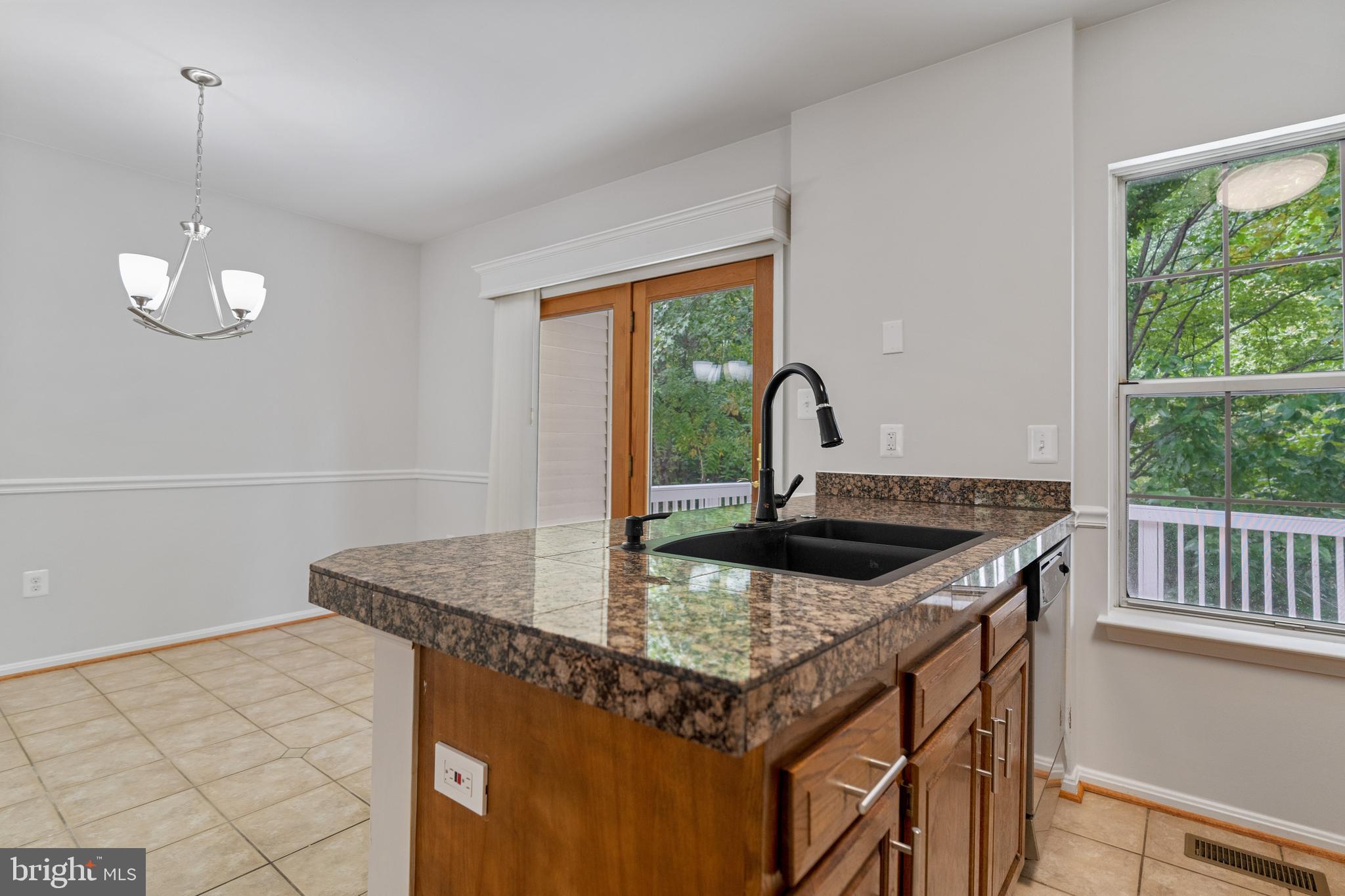 MONTCLAIR - Residential