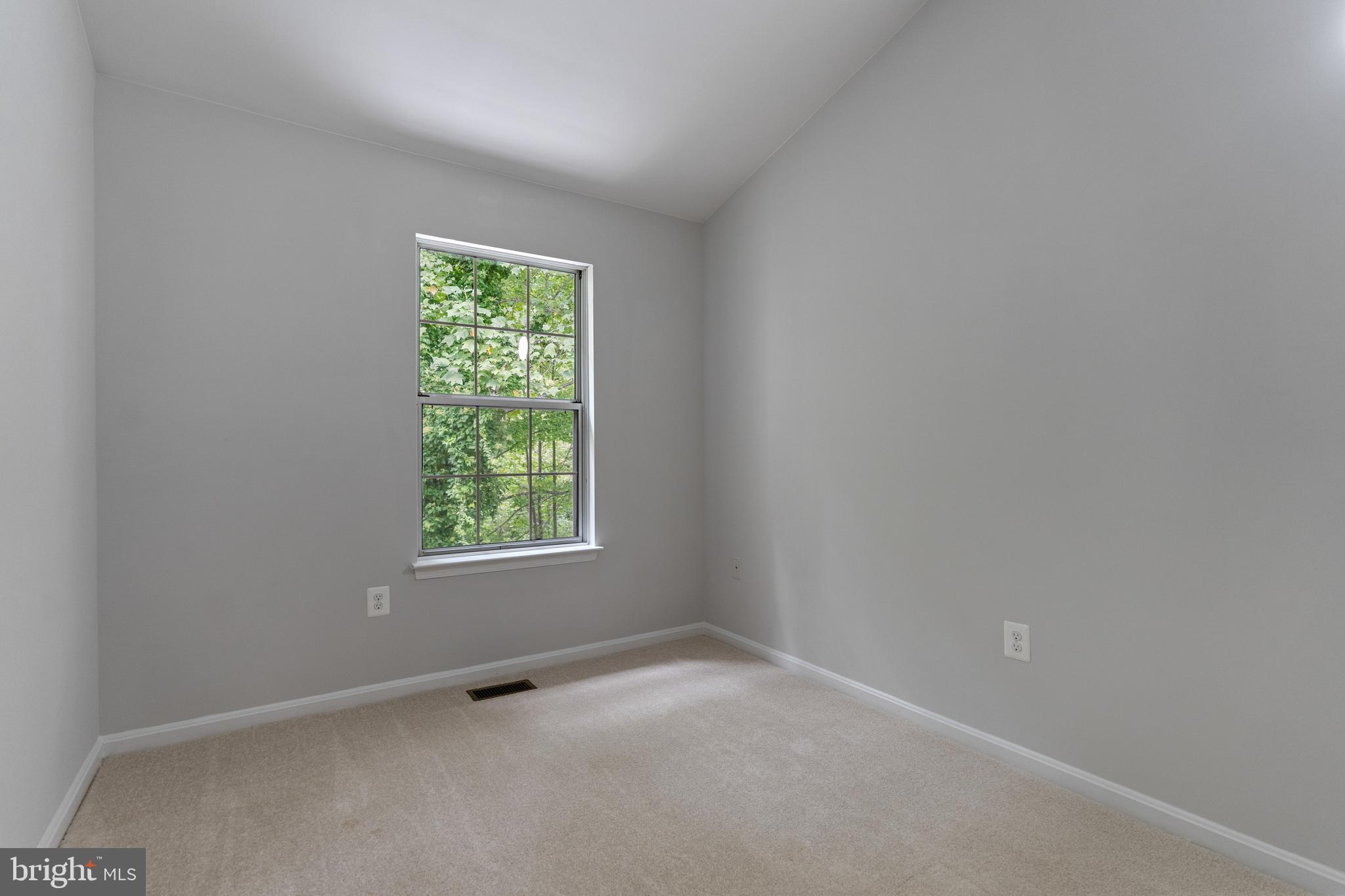 MONTCLAIR - Residential