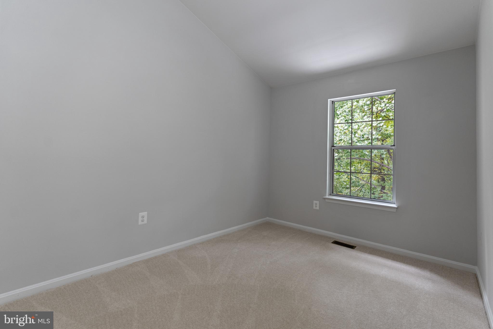 MONTCLAIR - Residential