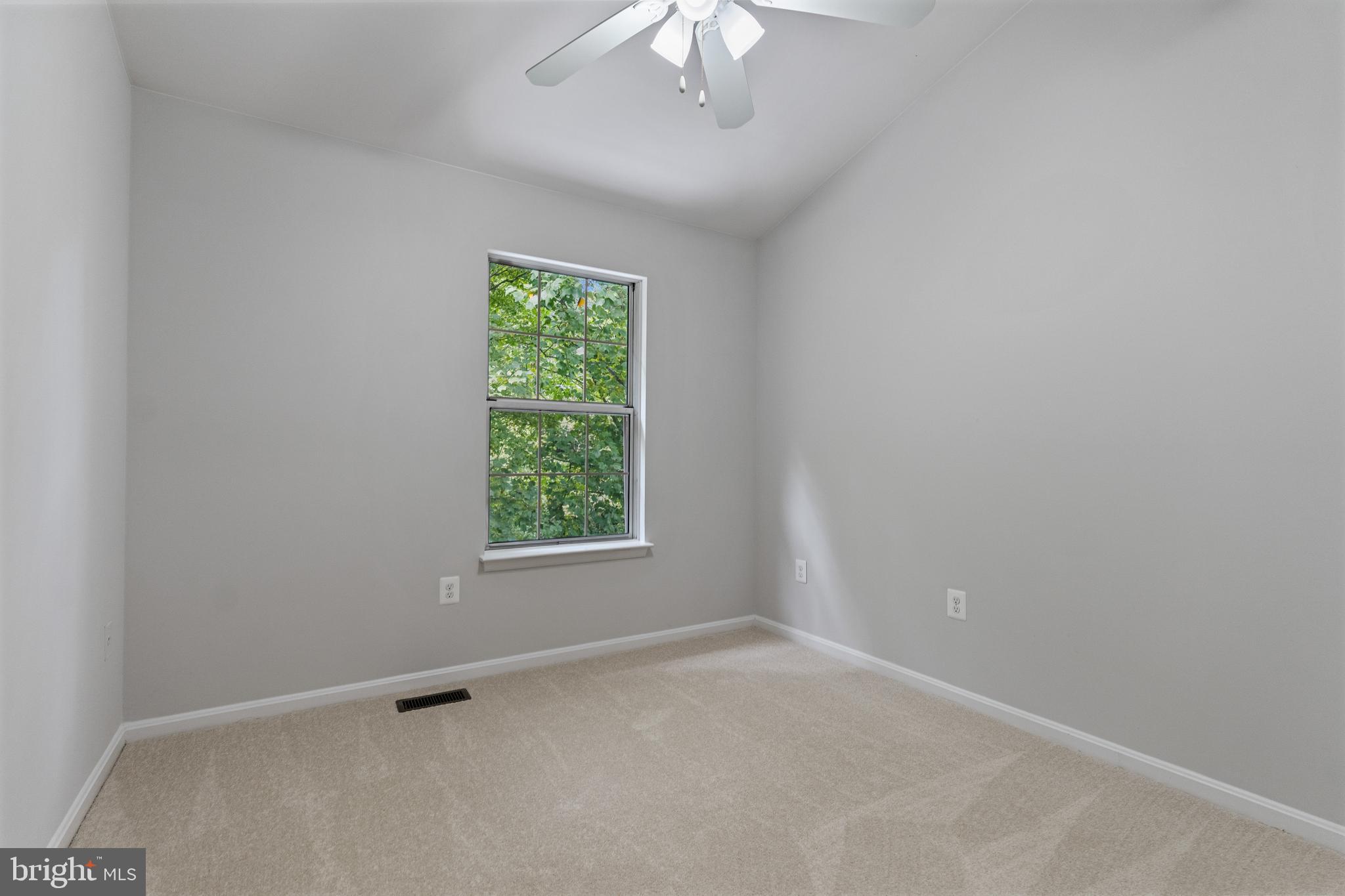 MONTCLAIR - Residential