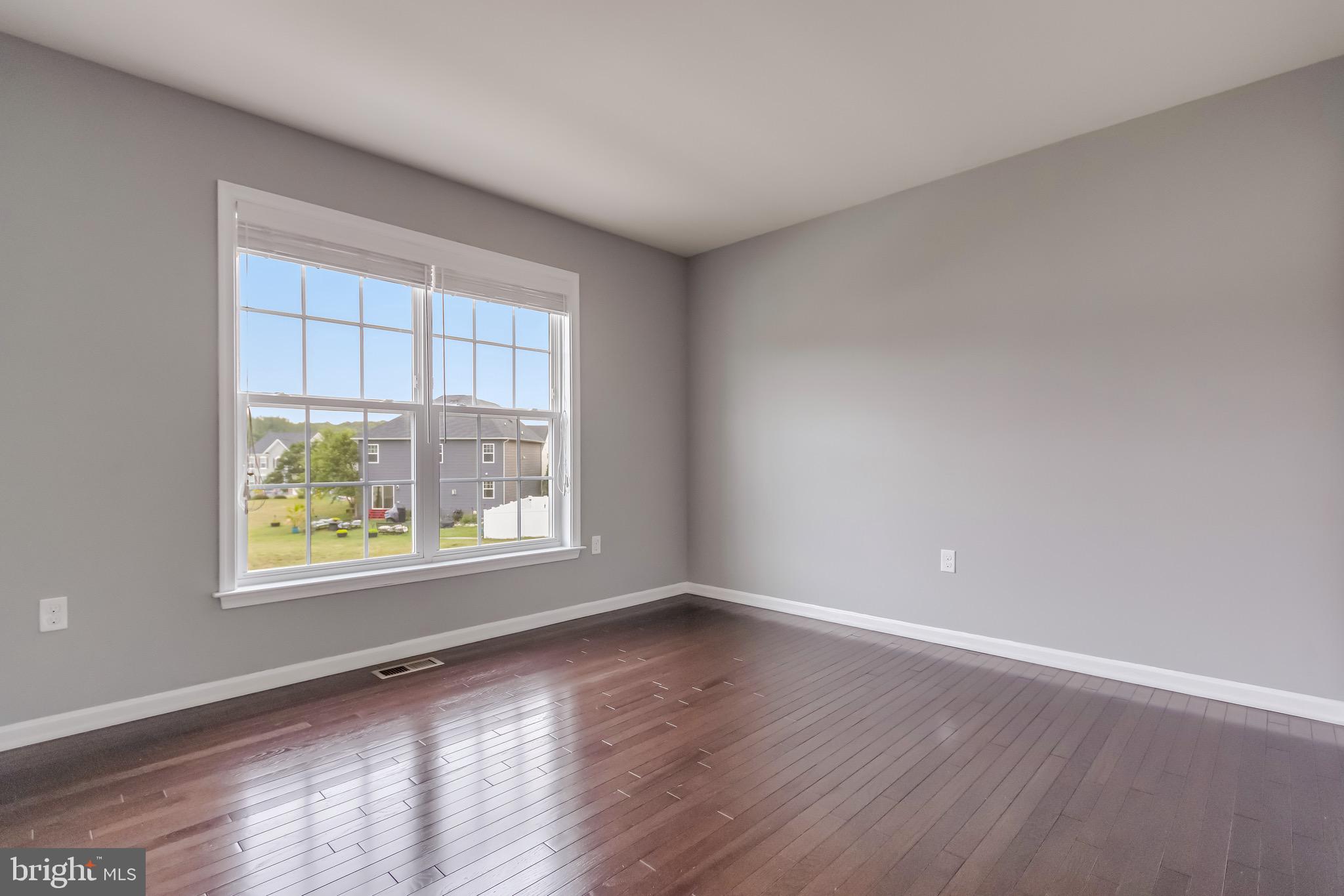 UPTON FARM - Residential