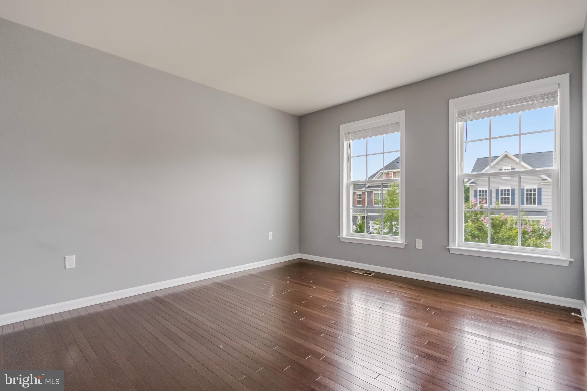 UPTON FARM - Residential