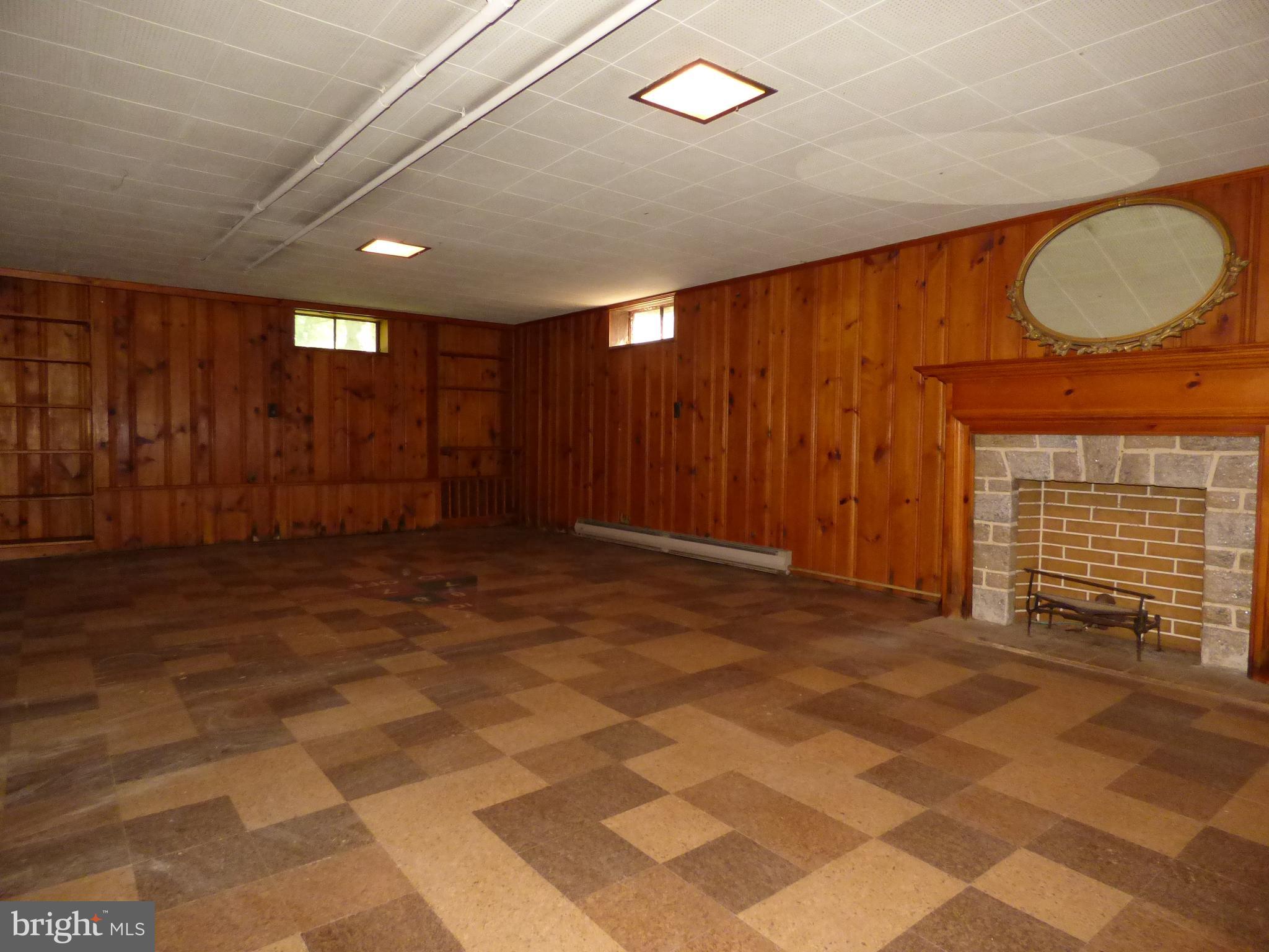 WEST YORK - Residential